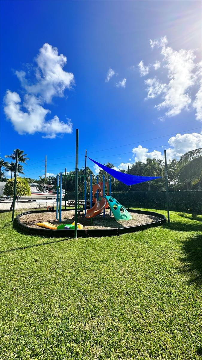 Image 19 of 44 For 65821 Overseas Highway 314