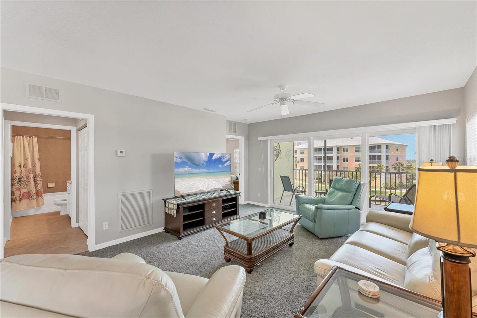 Image 5 of 40 For 8411 Placida Road 308