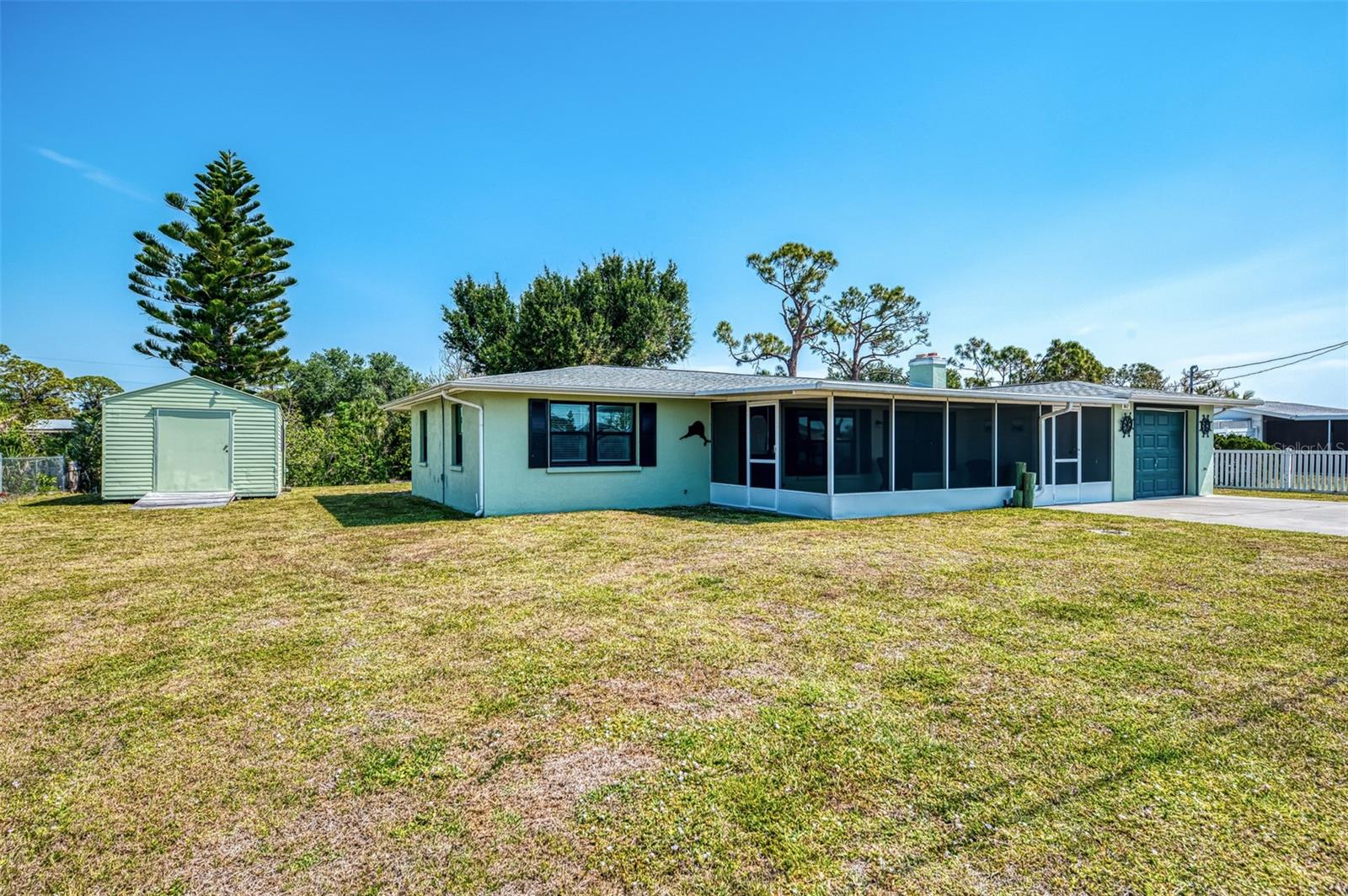 Image 4 of 71 For 842 6th Street