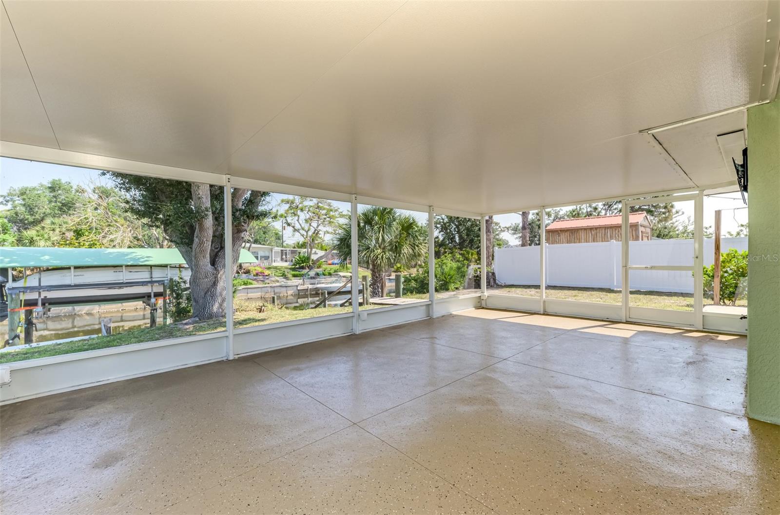 Image 47 of 71 For 842 6th Street