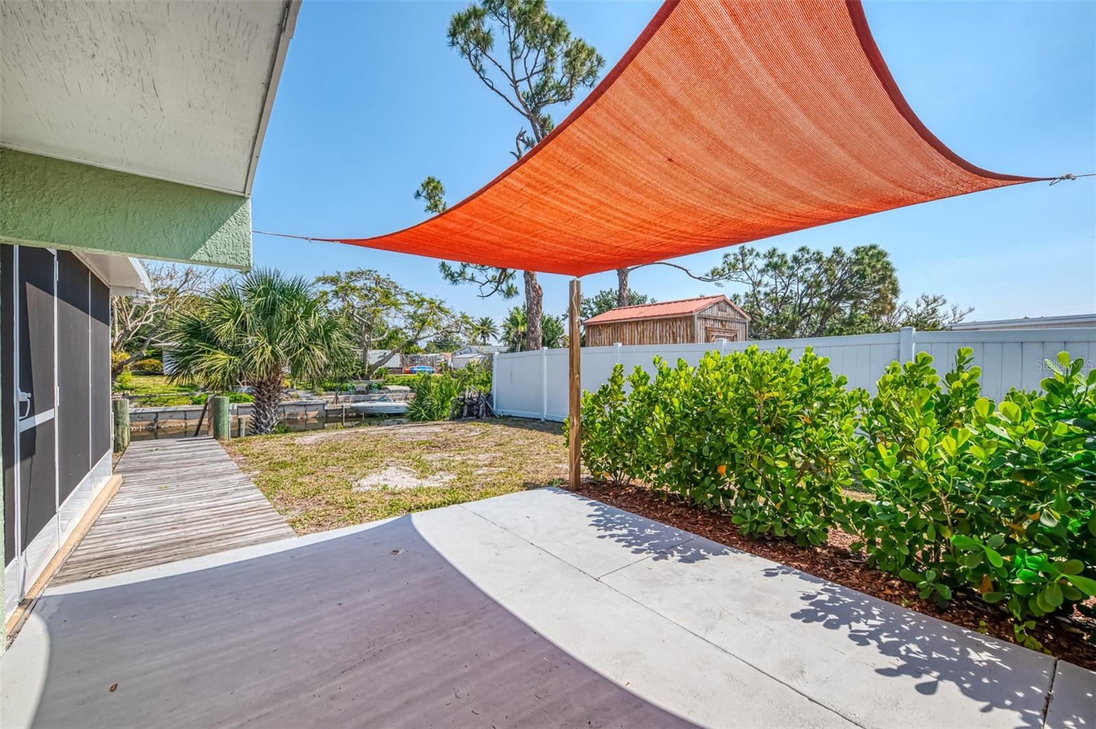 Image 53 of 71 For 842 6th Street