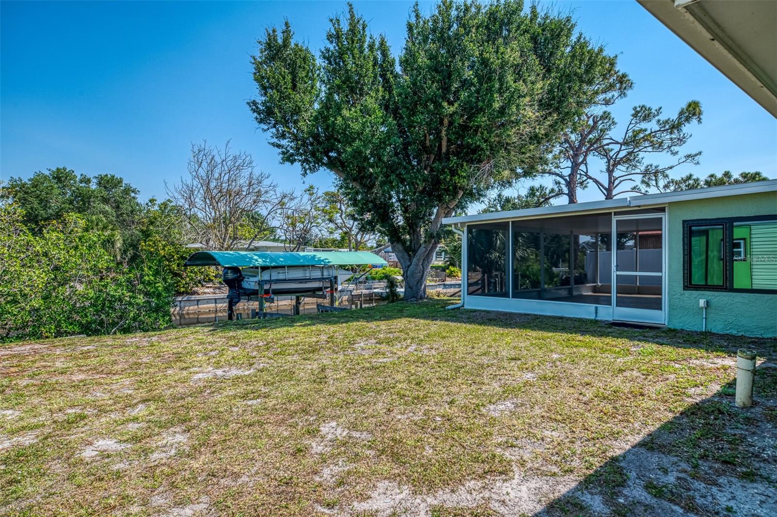 Image 57 of 71 For 842 6th Street