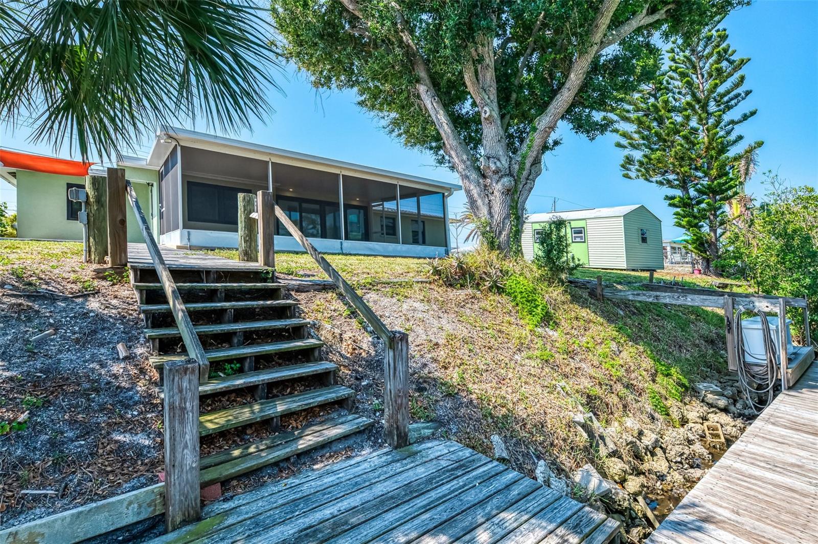 Image 62 of 71 For 842 6th Street