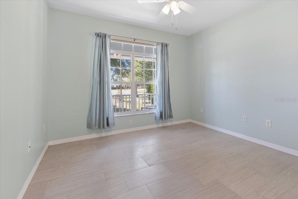 Image 33 of 68 For 270 Wentworth Street