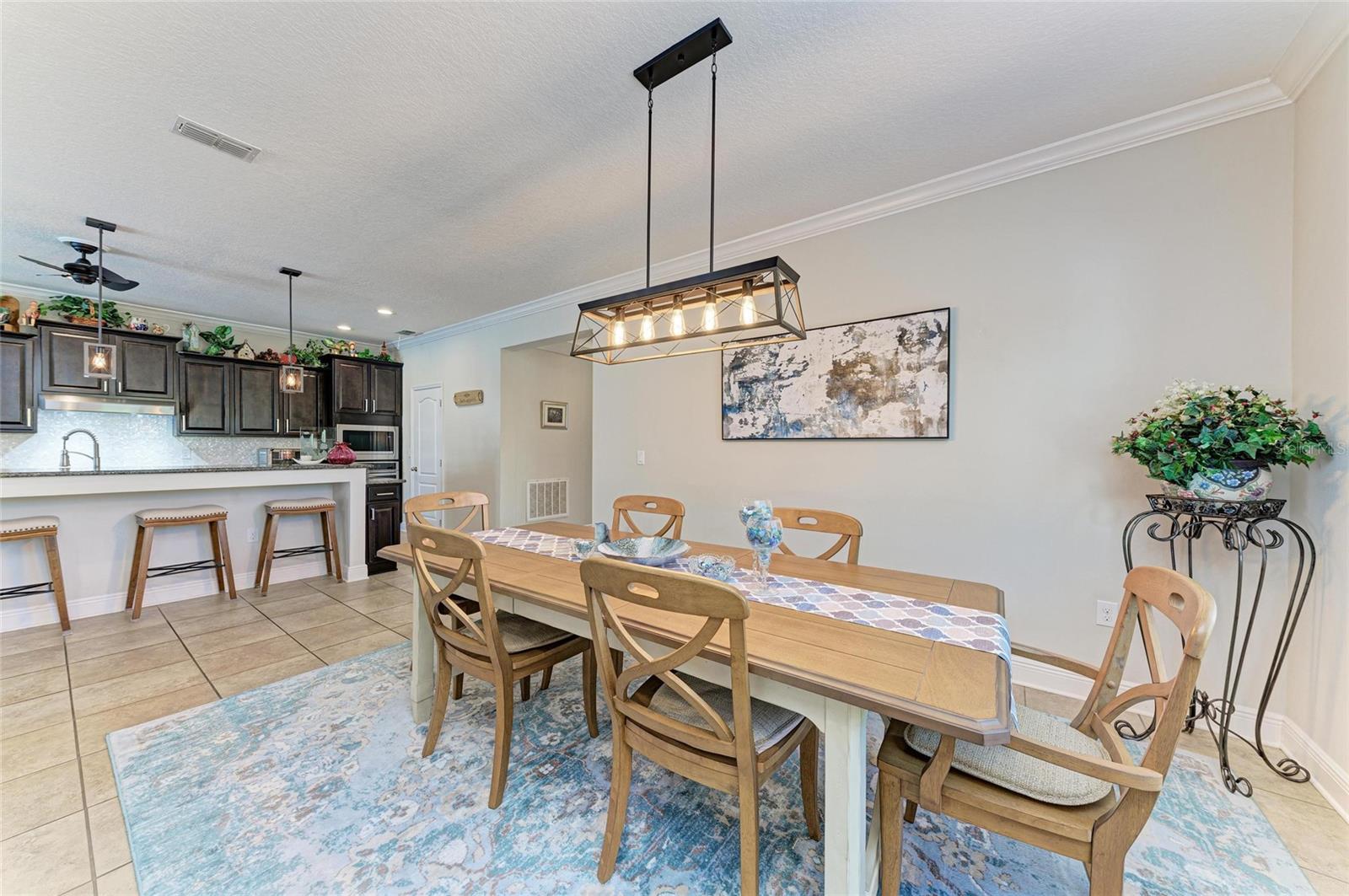 Image 16 of 54 For 9283 Newnan Circle