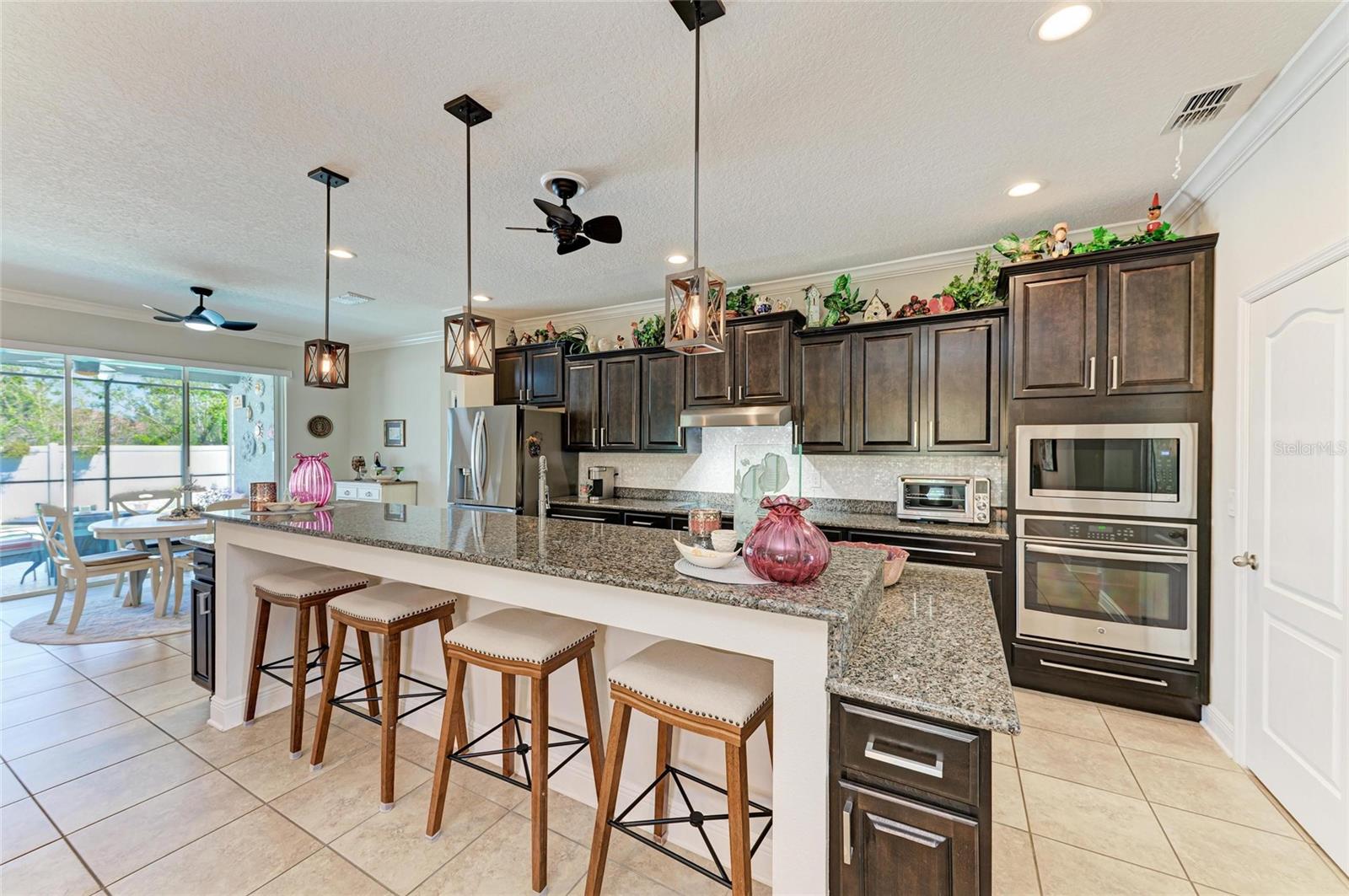 Image 17 of 54 For 9283 Newnan Circle