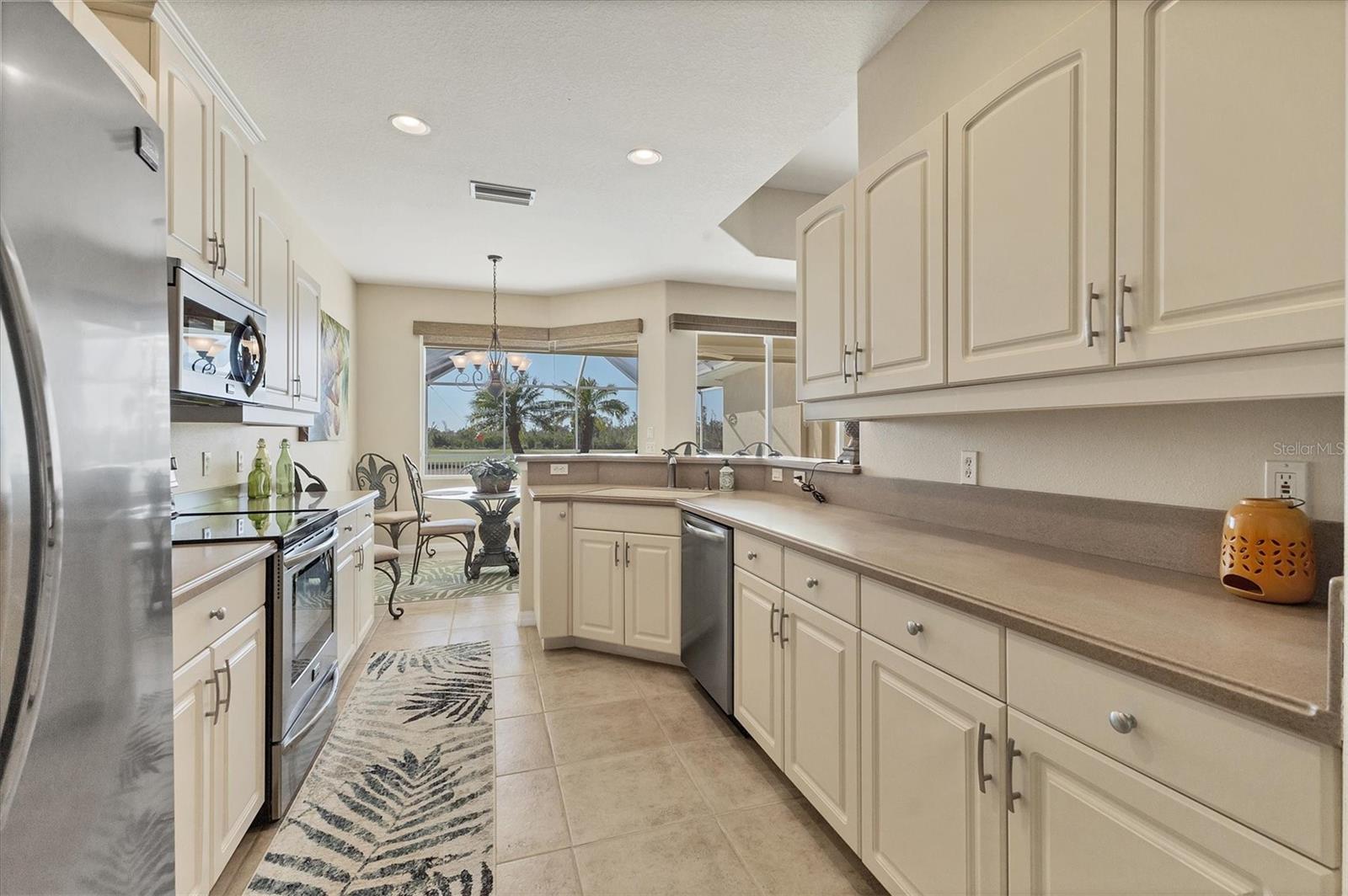 Image 15 of 38 For 105 Westwind Drive