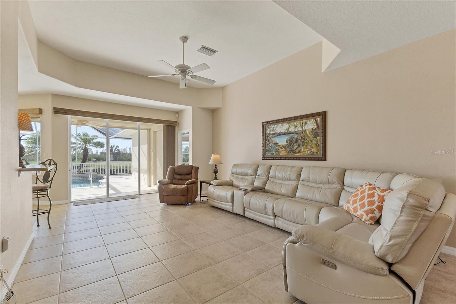 Image 8 of 38 For 105 Westwind Drive
