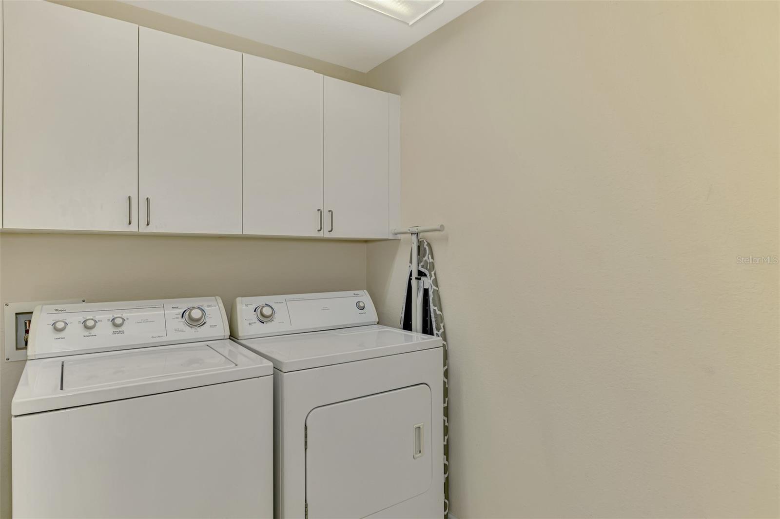 Image 32 of 77 For 3433 Grand Vista Court 102