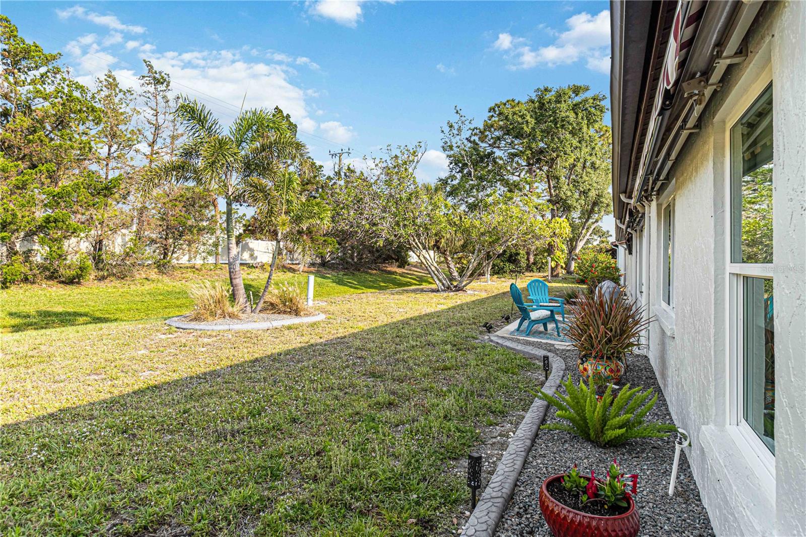 Image 40 of 66 For 667 Foxwood Boulevard