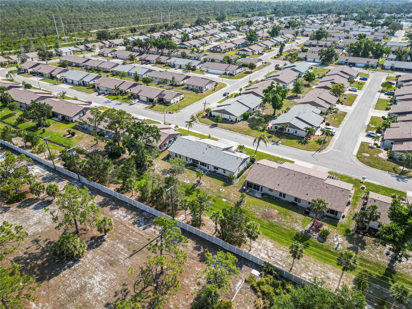 Image 54 of 66 For 667 Foxwood Boulevard