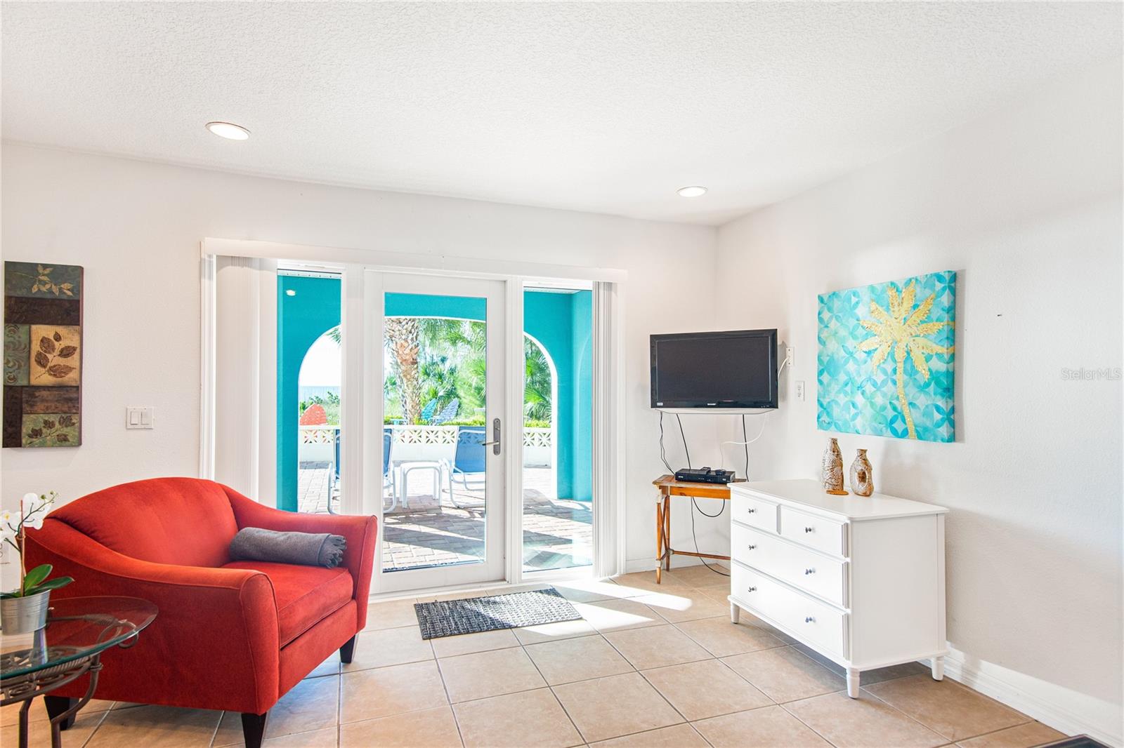 Image 33 of 51 For 217 Casey Key Road