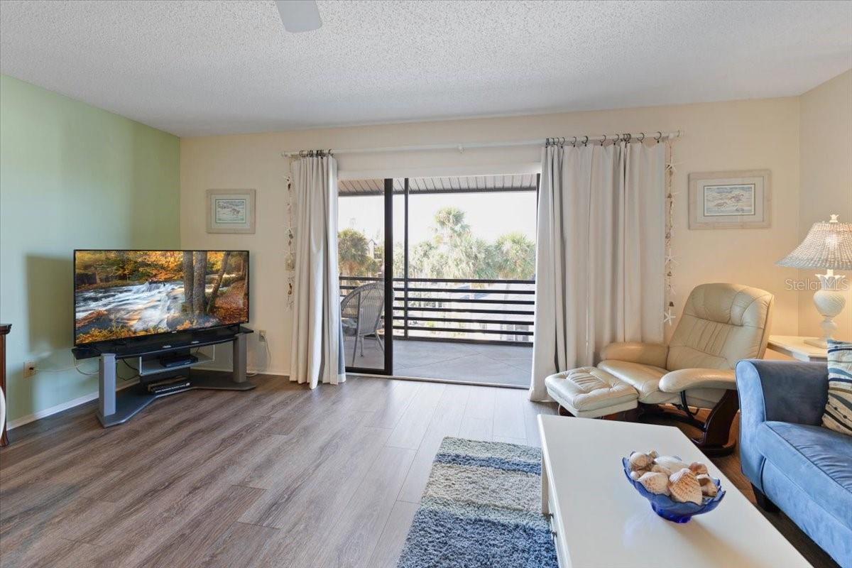 Image 13 of 55 For 2769 Beach Road 205