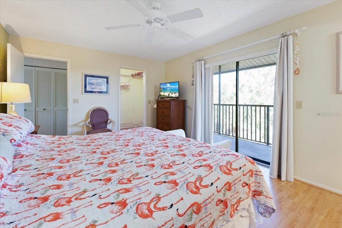 Image 24 of 55 For 2769 Beach Road 205