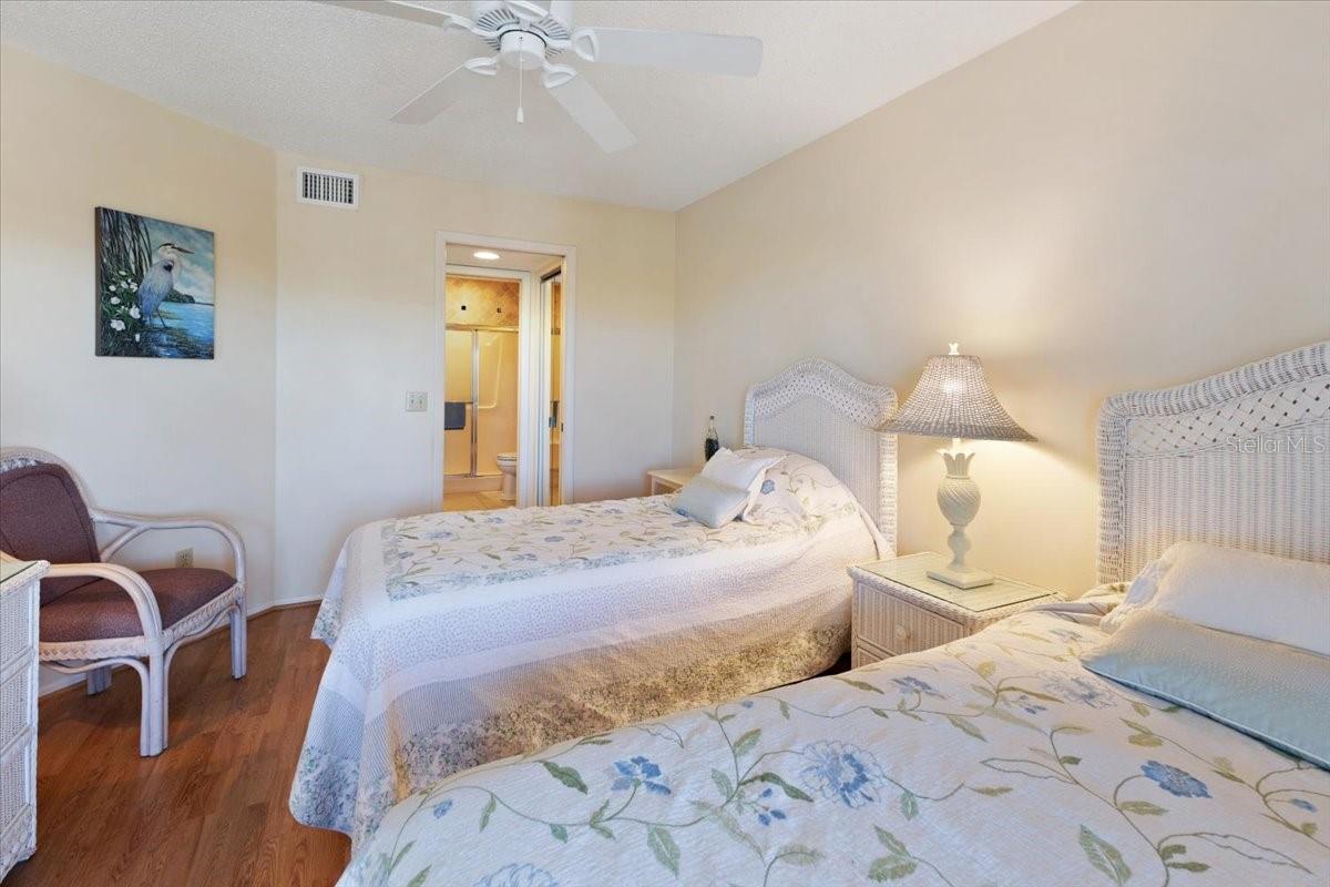 Image 30 of 55 For 2769 Beach Road 205