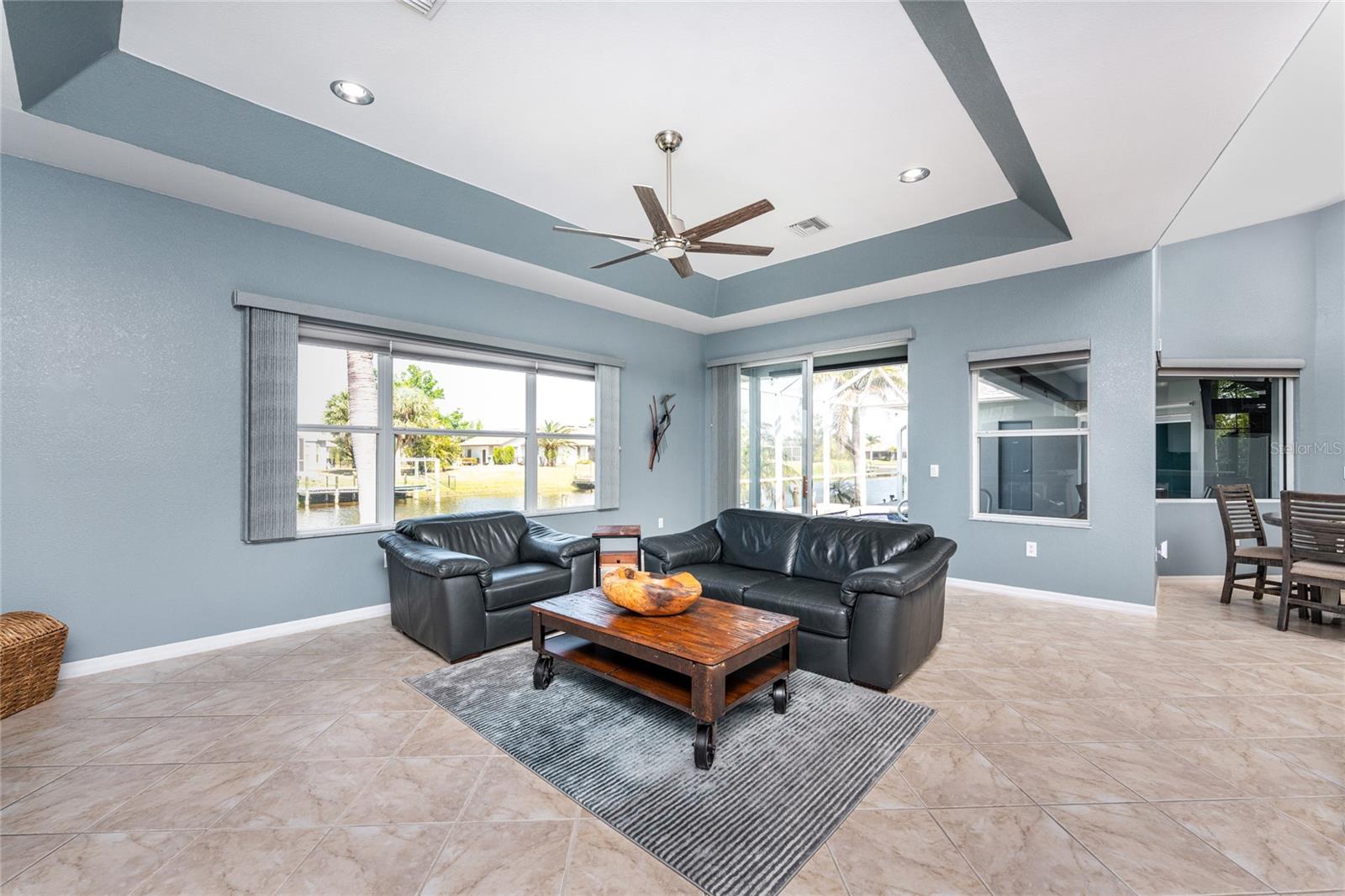 Image 26 of 68 For 15674 Applewhite Circle