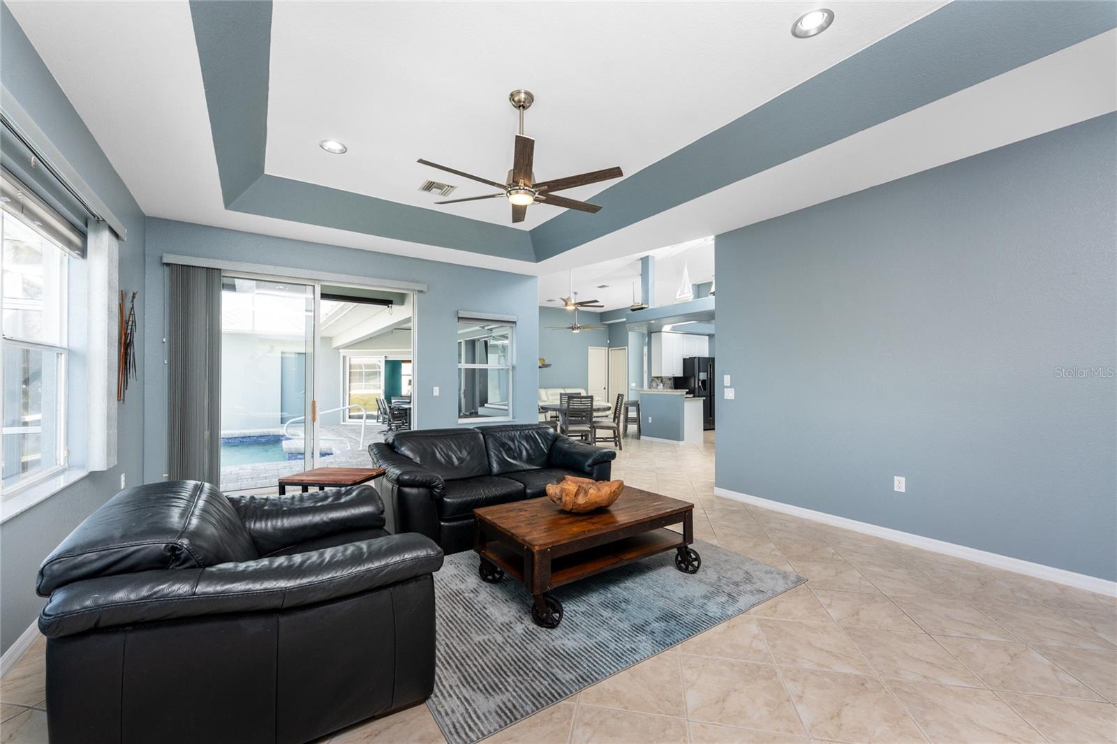 Image 27 of 68 For 15674 Applewhite Circle