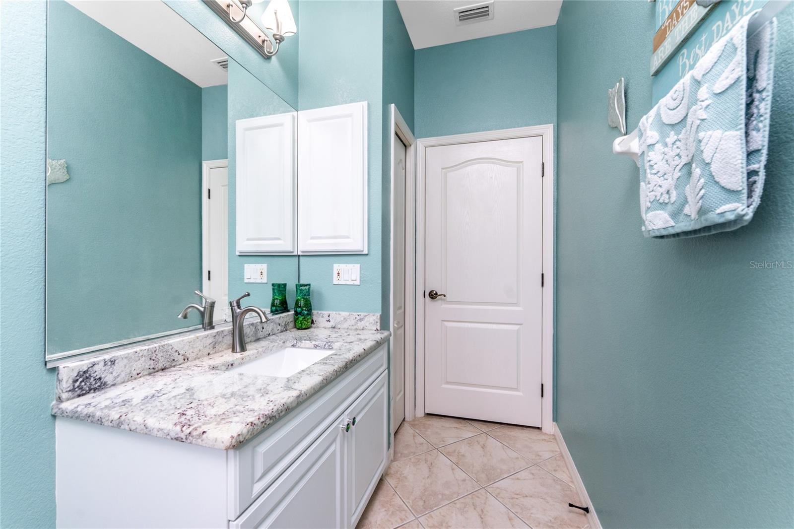 Image 41 of 68 For 15674 Applewhite Circle