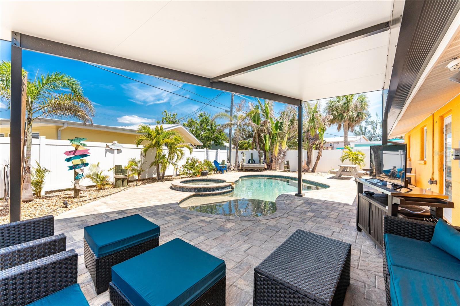 Image 45 of 78 For 1245 Gulf Boulevard