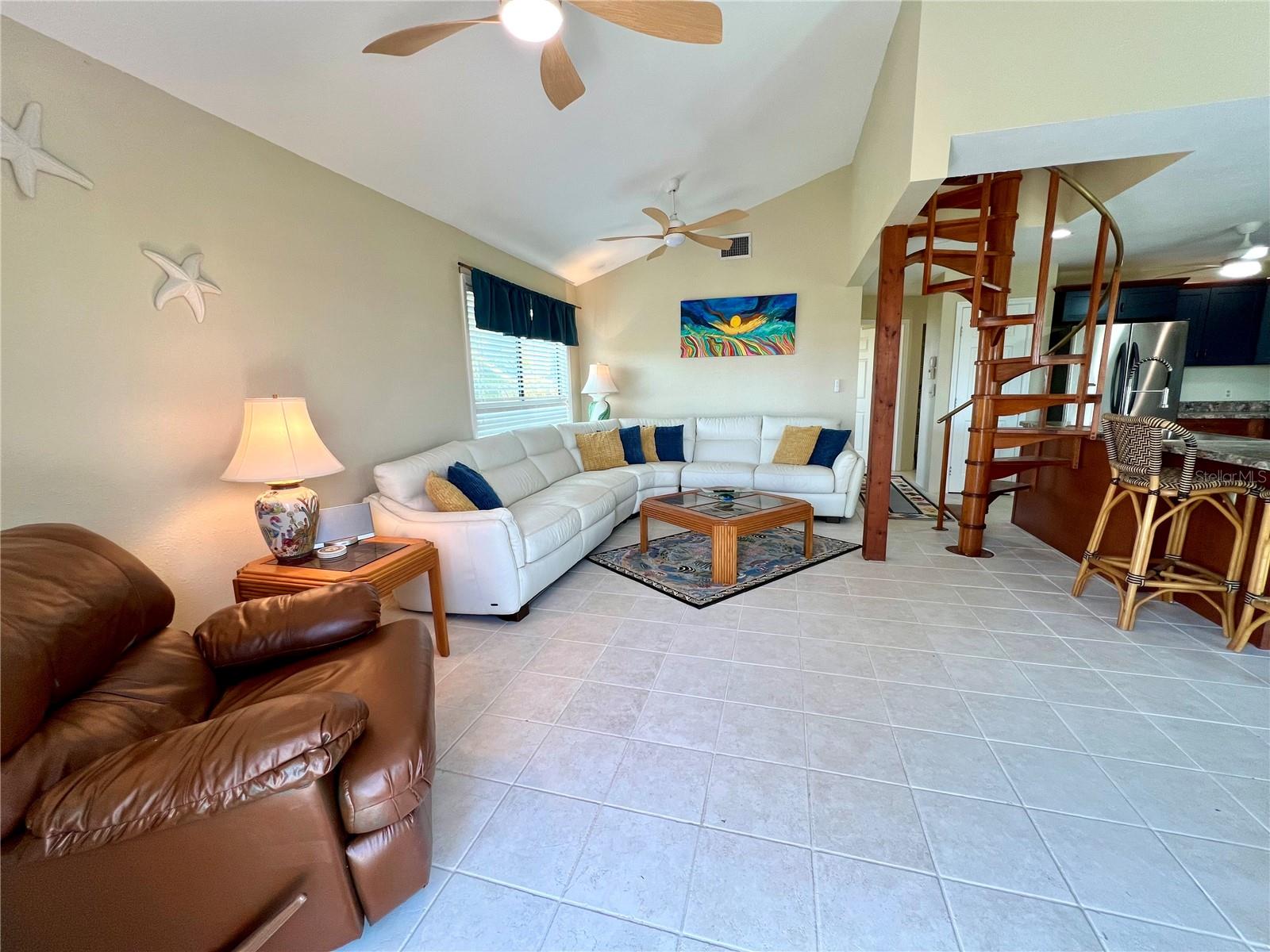 Image 14 of 60 For 9580 Almirate Court