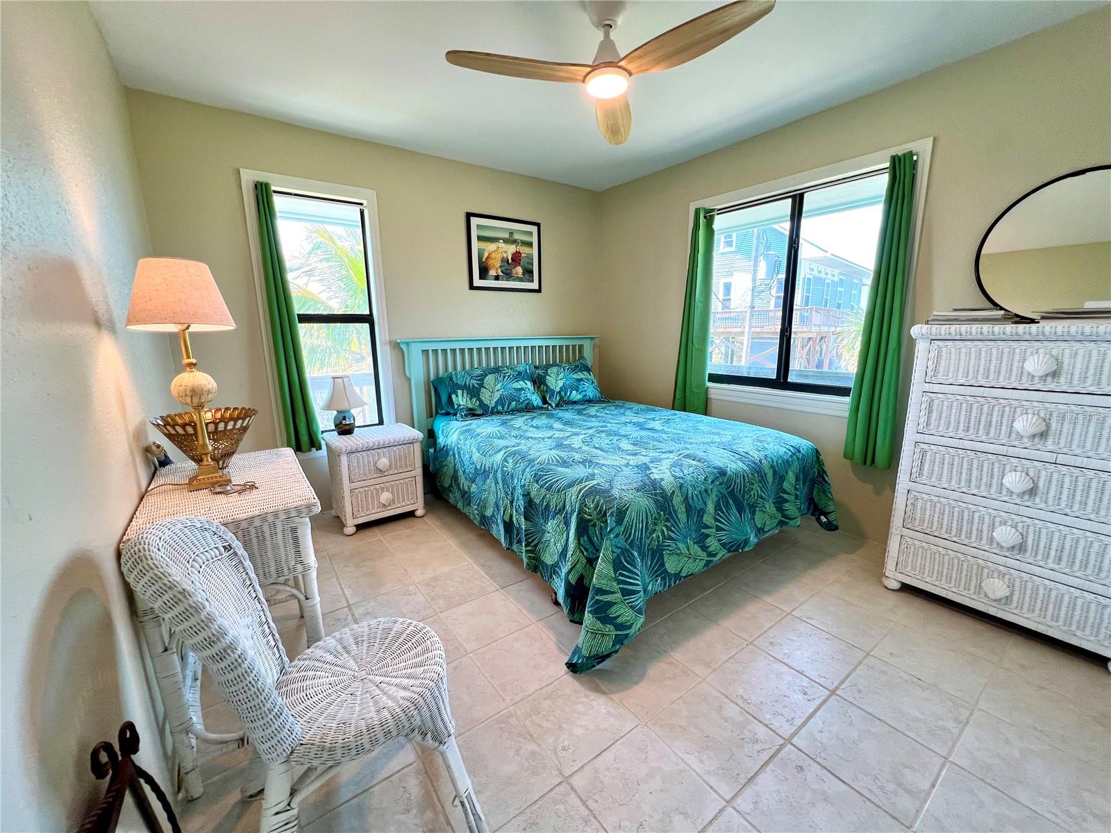 Image 29 of 60 For 9580 Almirate Court