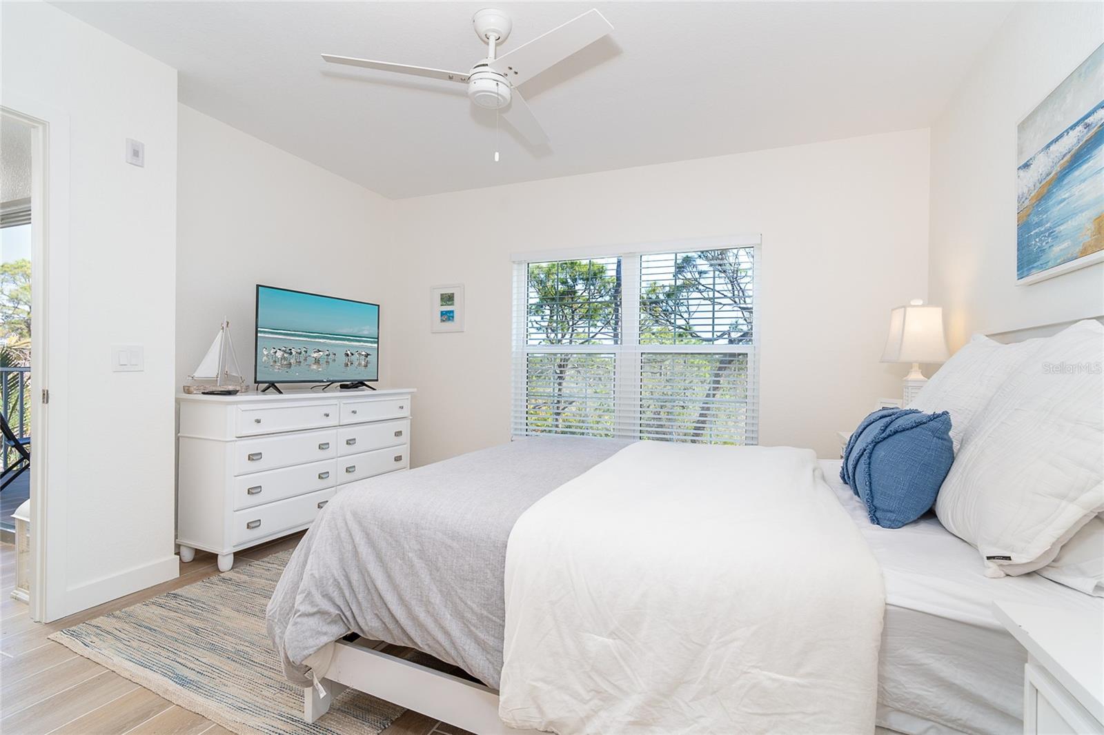 Image 21 of 44 For 8413 Placida Road 205