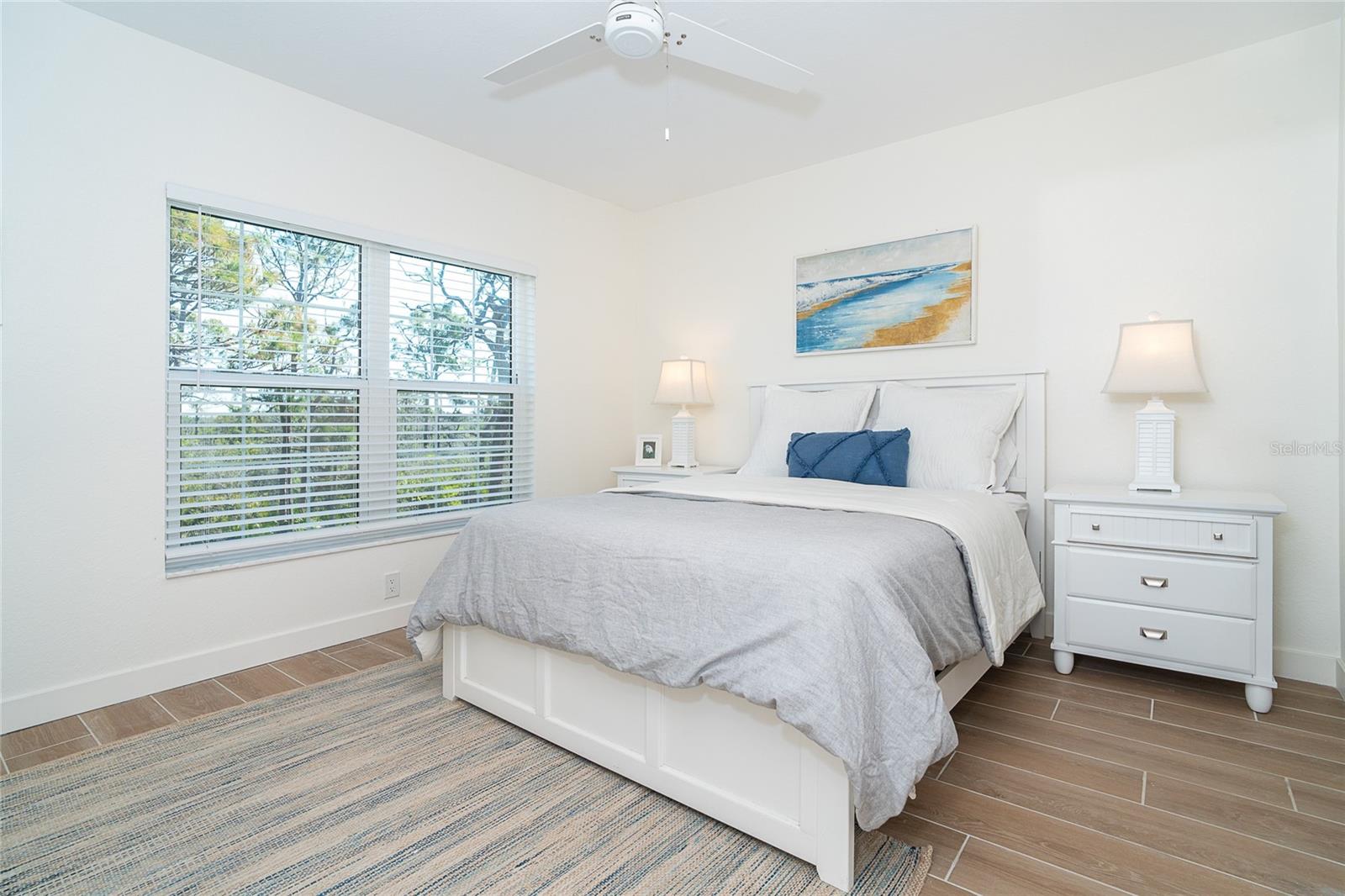 Image 22 of 44 For 8413 Placida Road 205