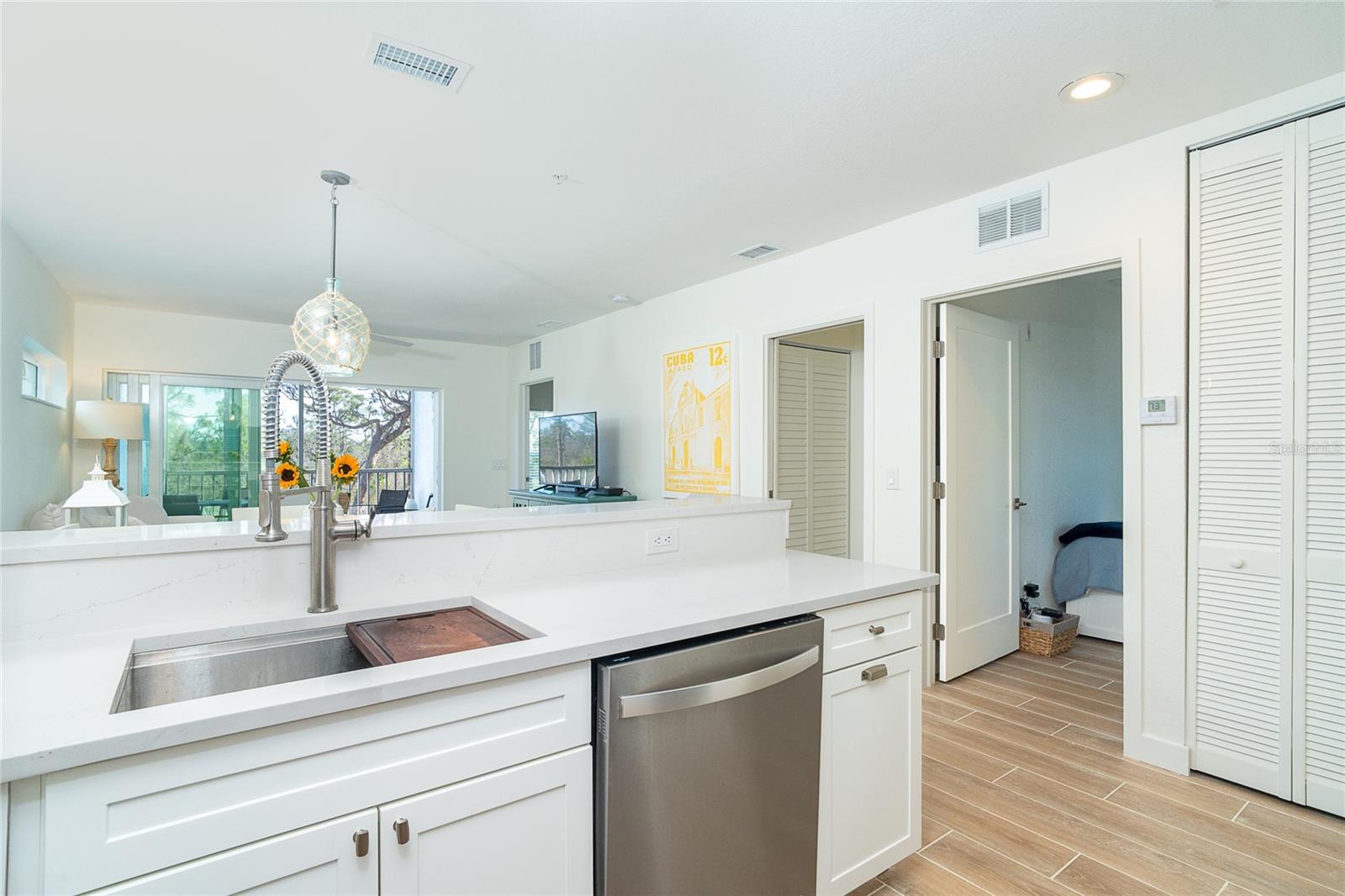 Image 9 of 44 For 8413 Placida Road 205