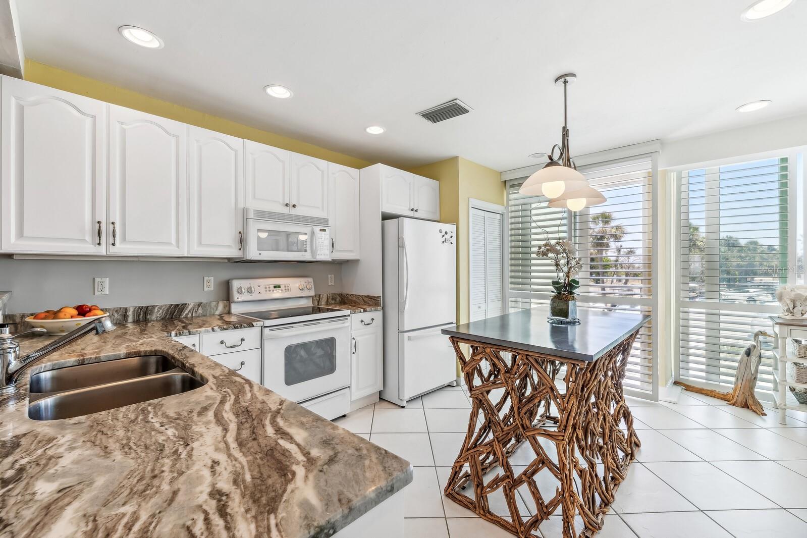 Image 6 of 33 For 5000 Gasparilla Road 23a