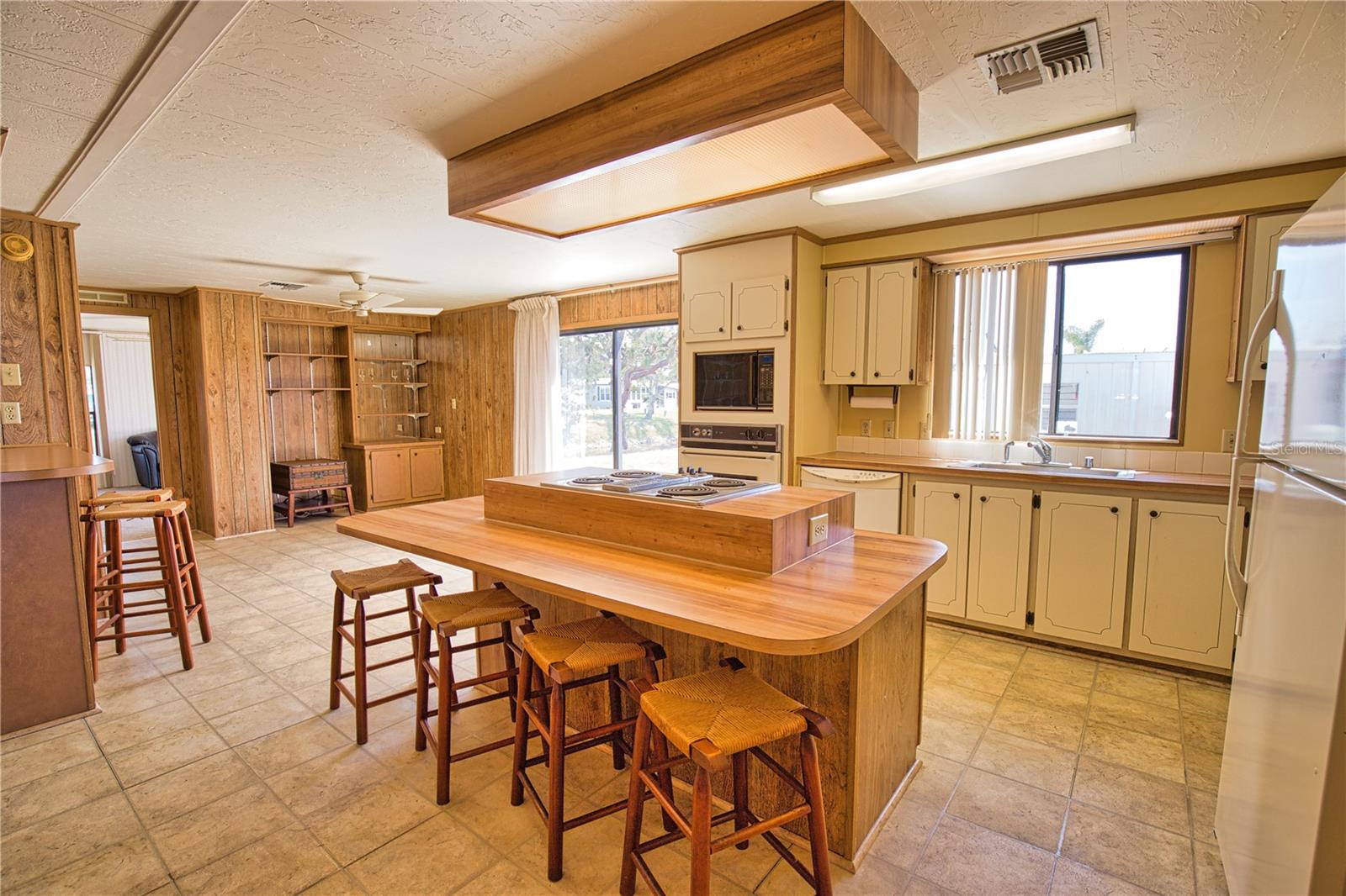 Image 13 of 44 For 1562 Sanderling Drive