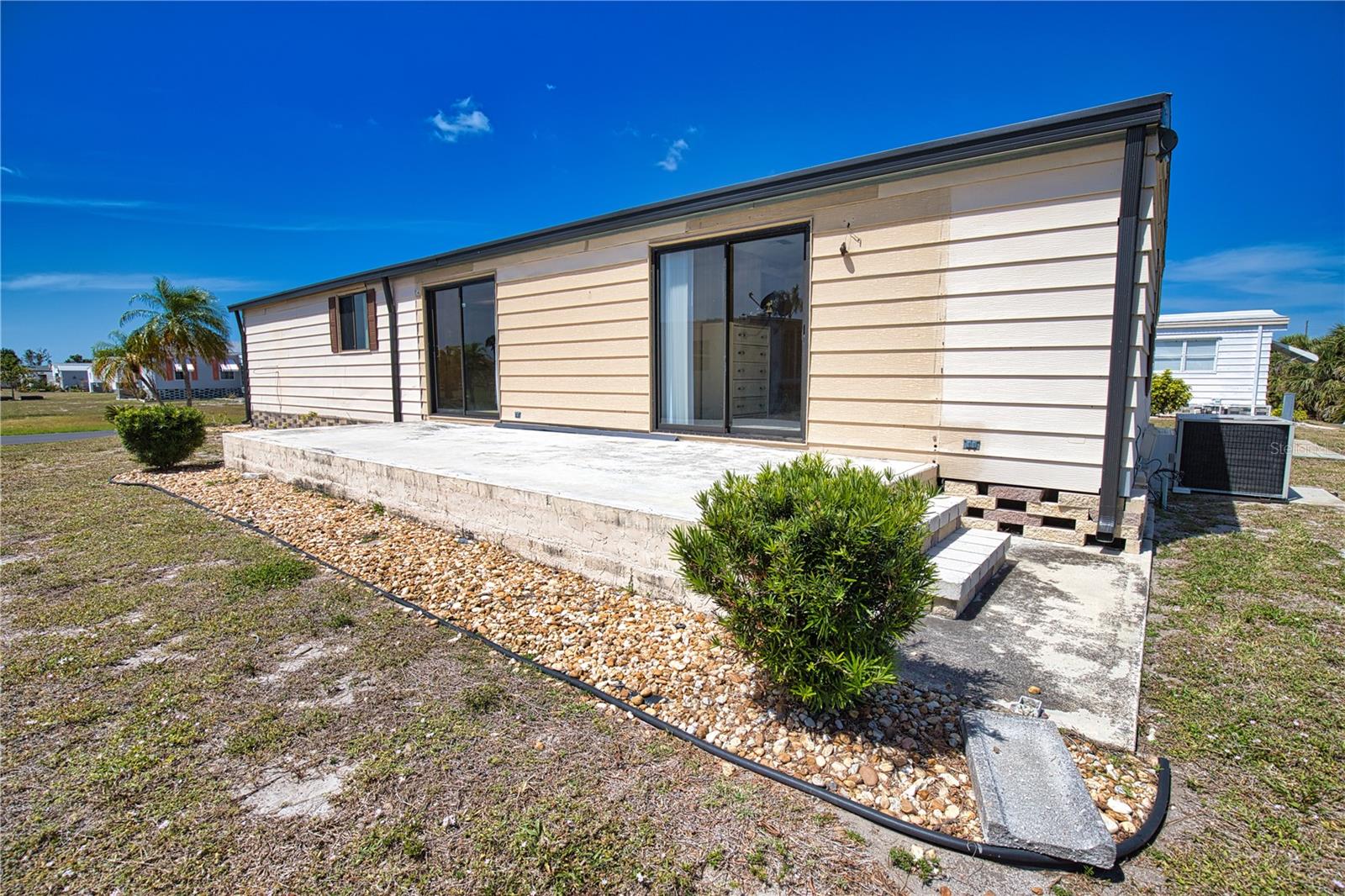 Image 31 of 44 For 1562 Sanderling Drive