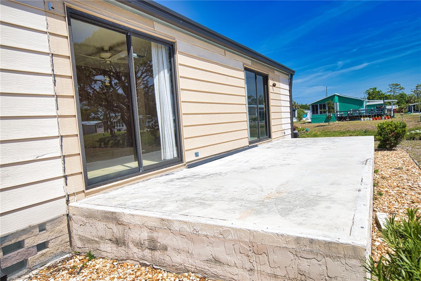 Image 33 of 44 For 1562 Sanderling Drive