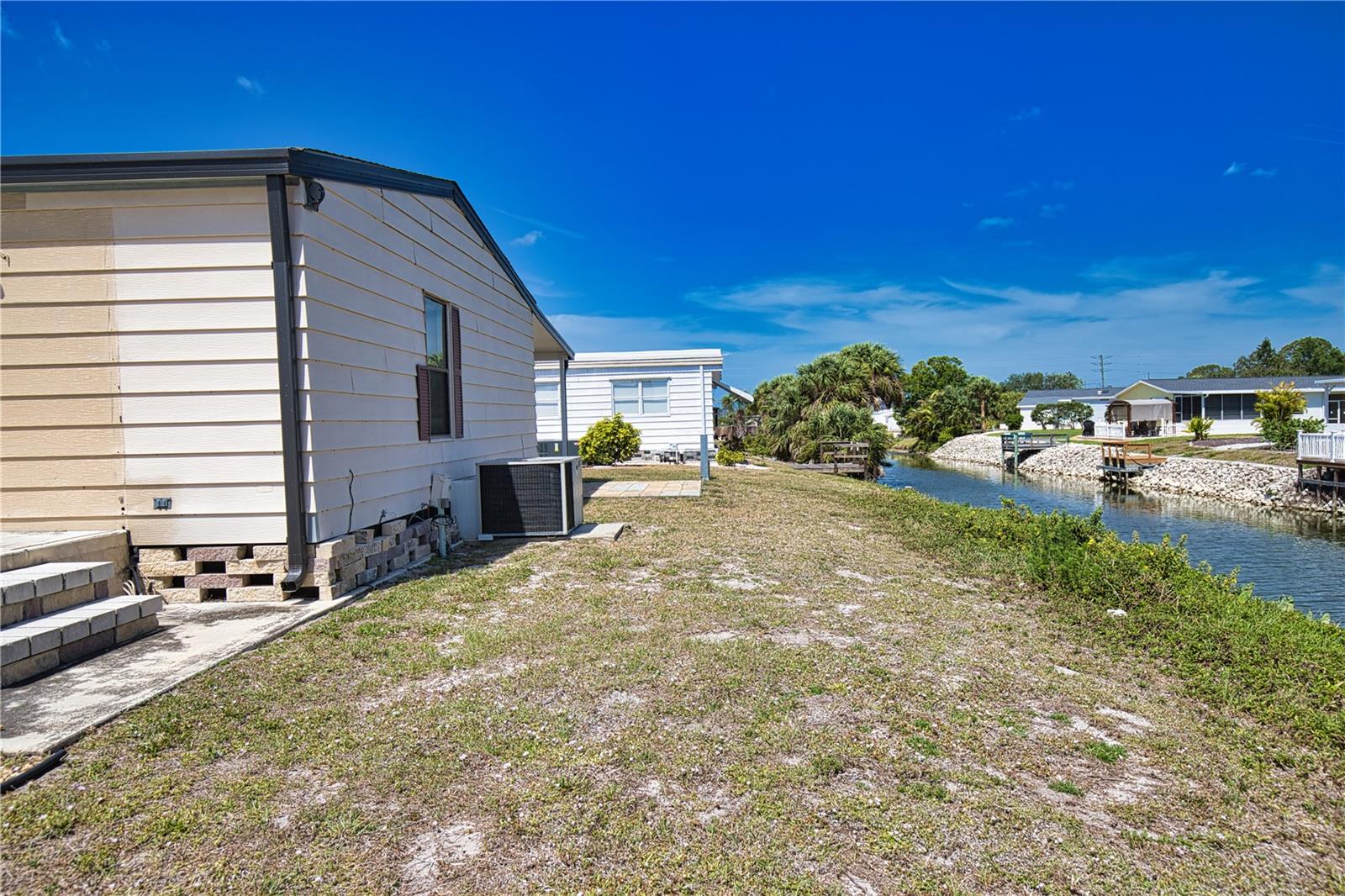 Image 35 of 44 For 1562 Sanderling Drive