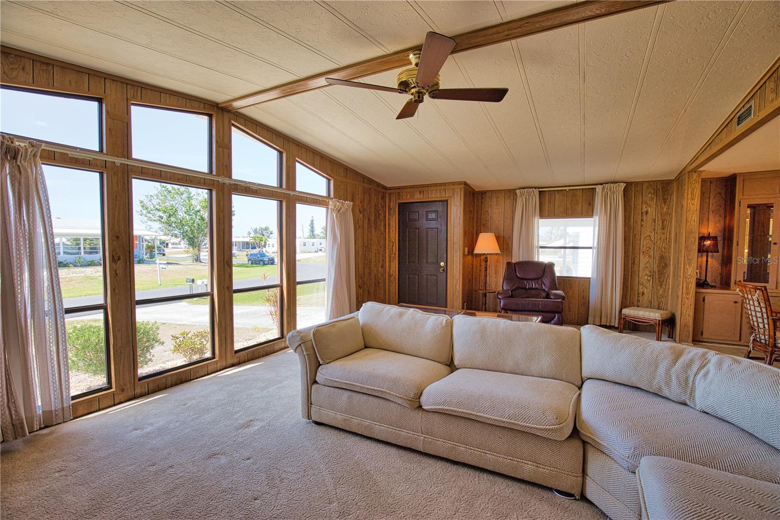 Image 8 of 44 For 1562 Sanderling Drive