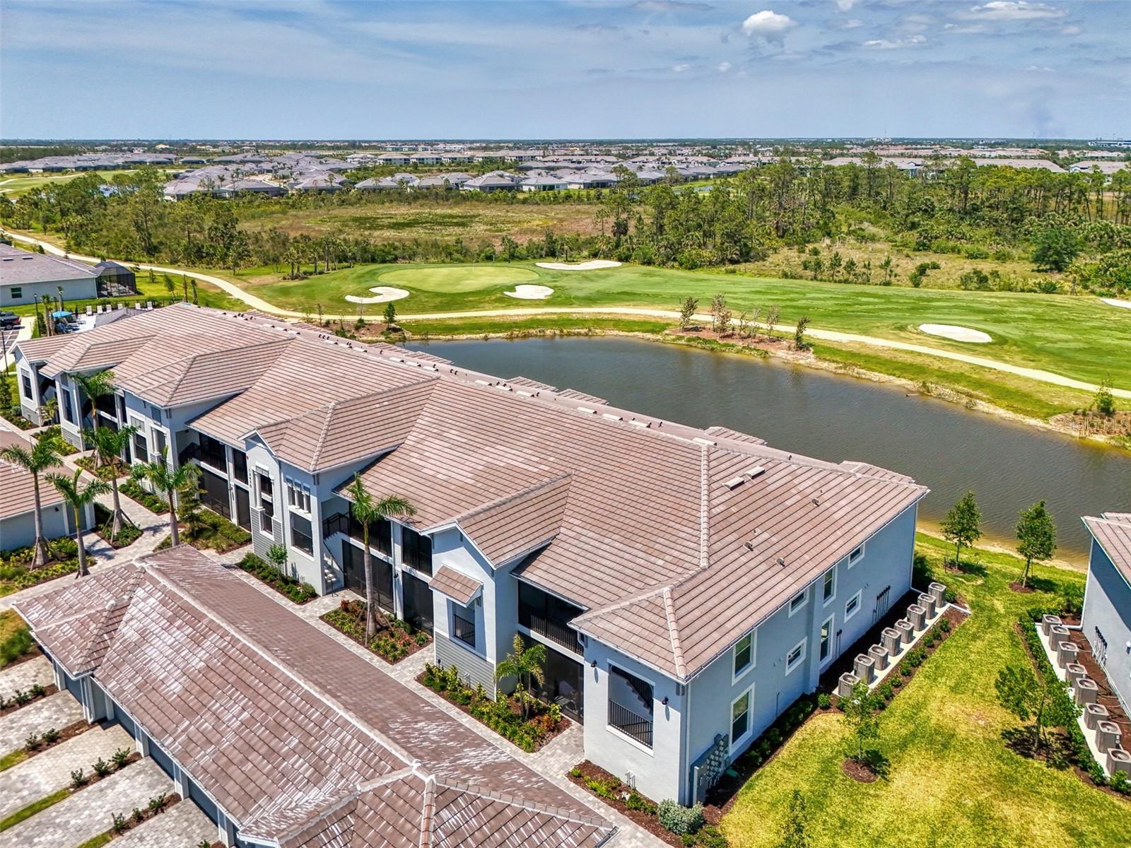Image 10 of 100 For 12470 Wellen Golf Street 208