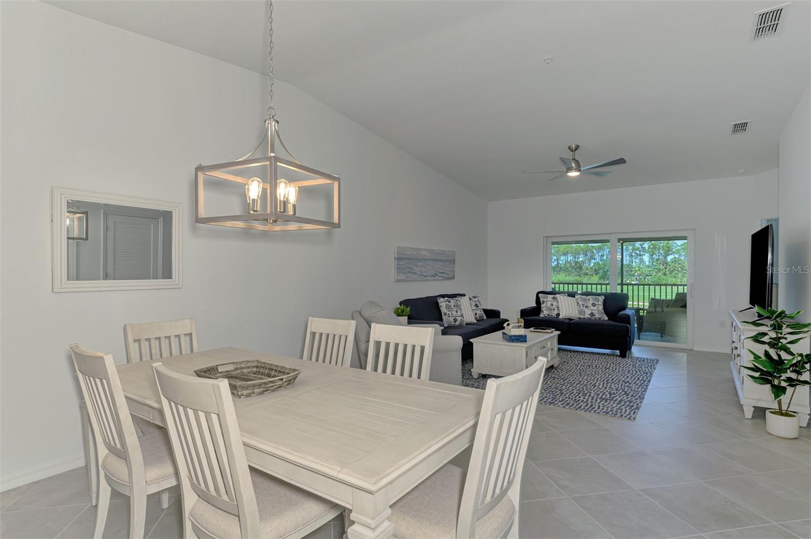 Image 29 of 100 For 12470 Wellen Golf Street 208