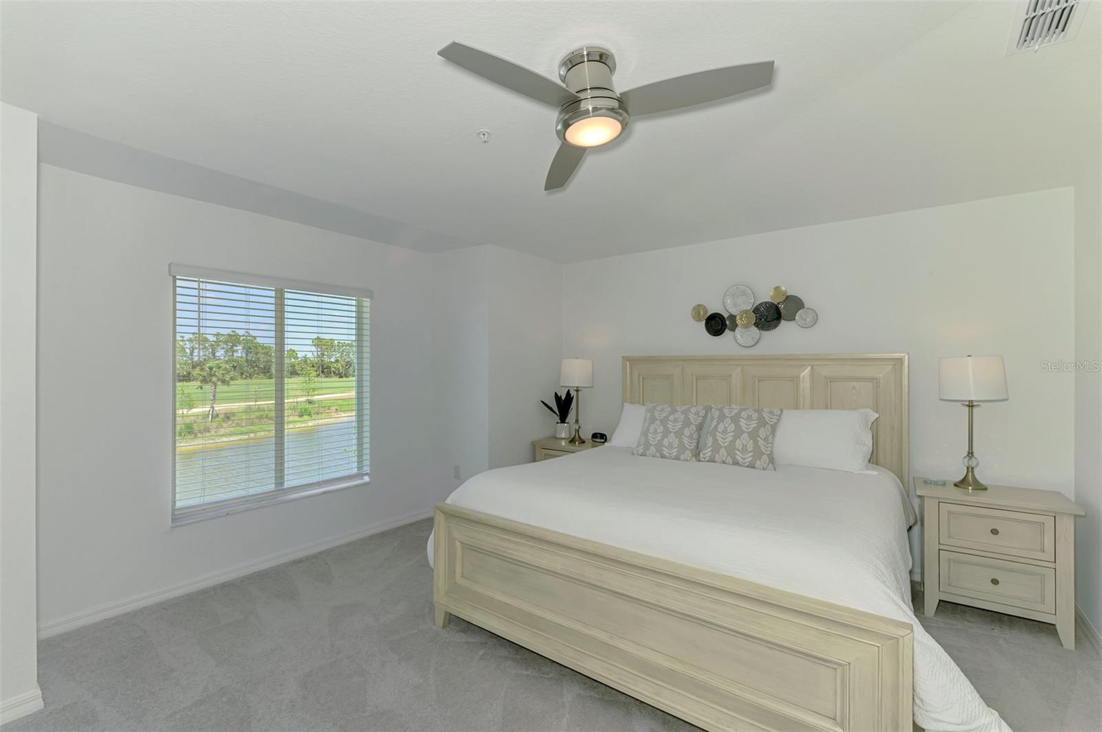 Image 34 of 100 For 12470 Wellen Golf Street 208
