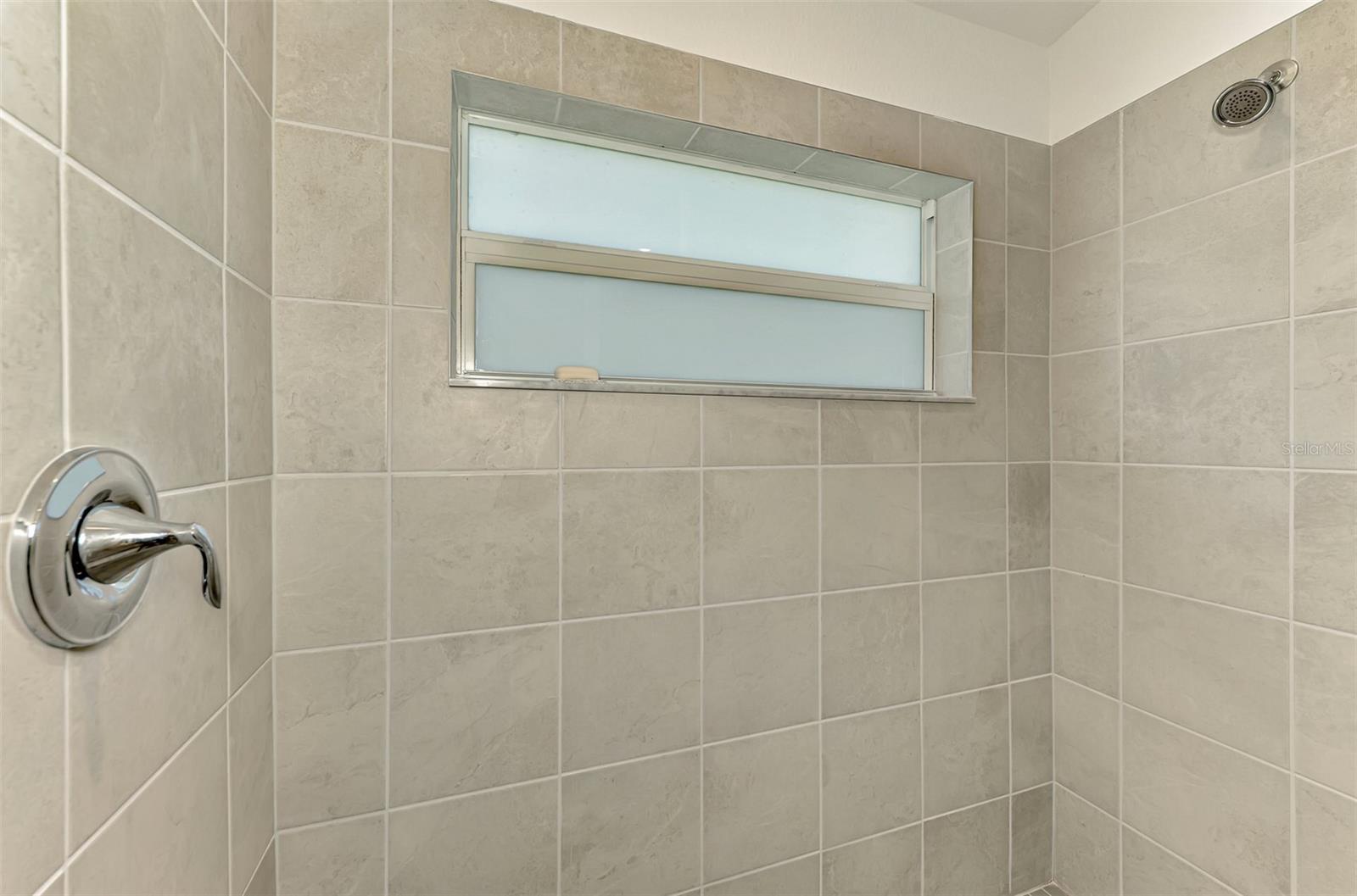 Image 39 of 100 For 12470 Wellen Golf Street 208