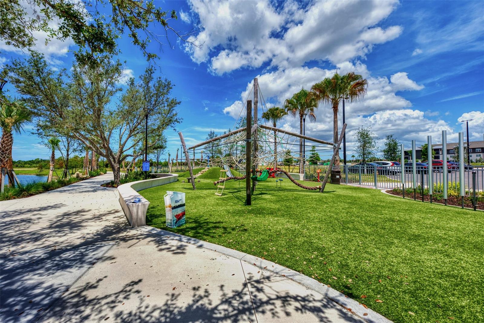 Image 93 of 100 For 12470 Wellen Golf Street 208