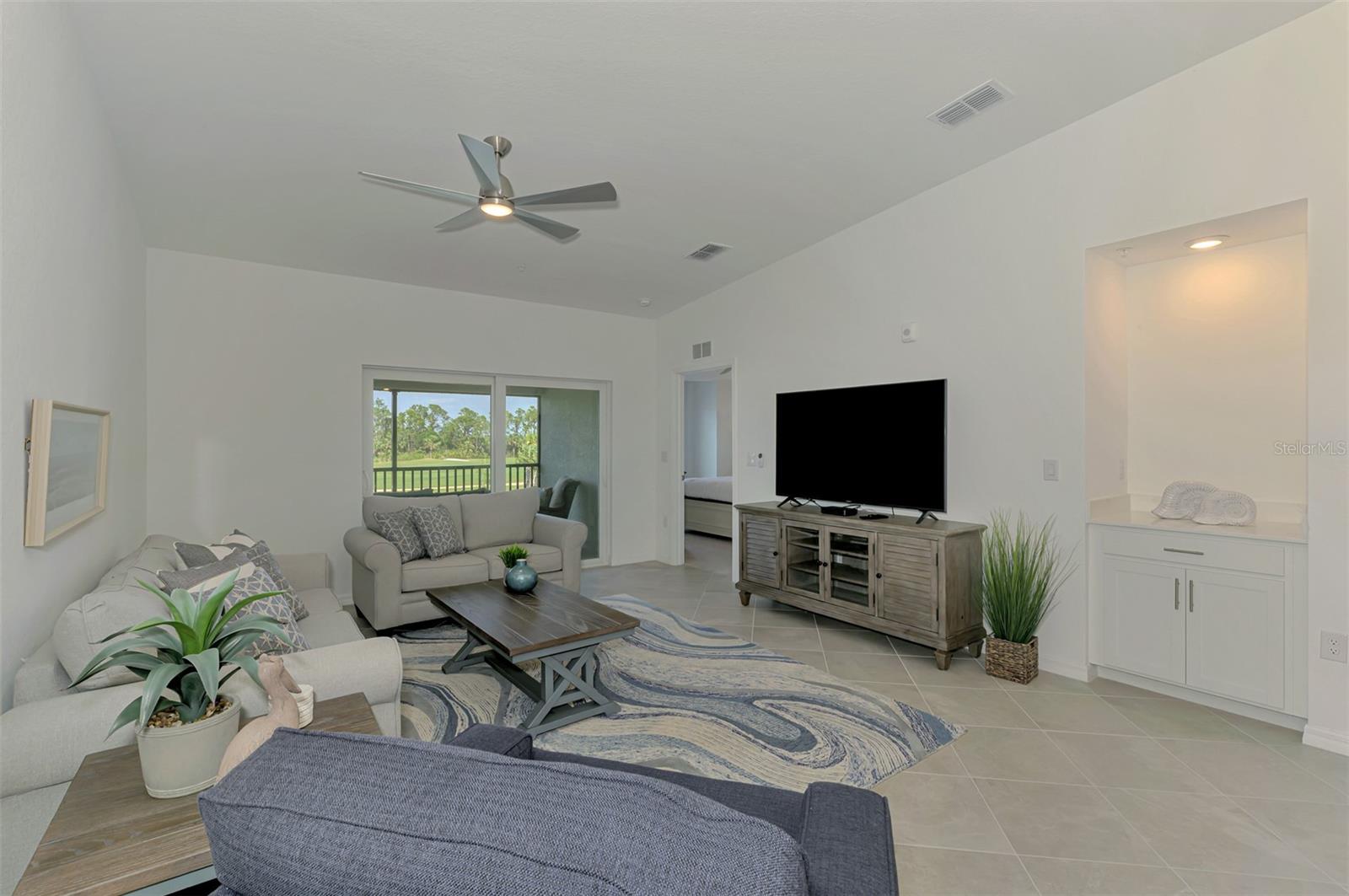Image 31 of 100 For 12470 Wellen Golf Street 207