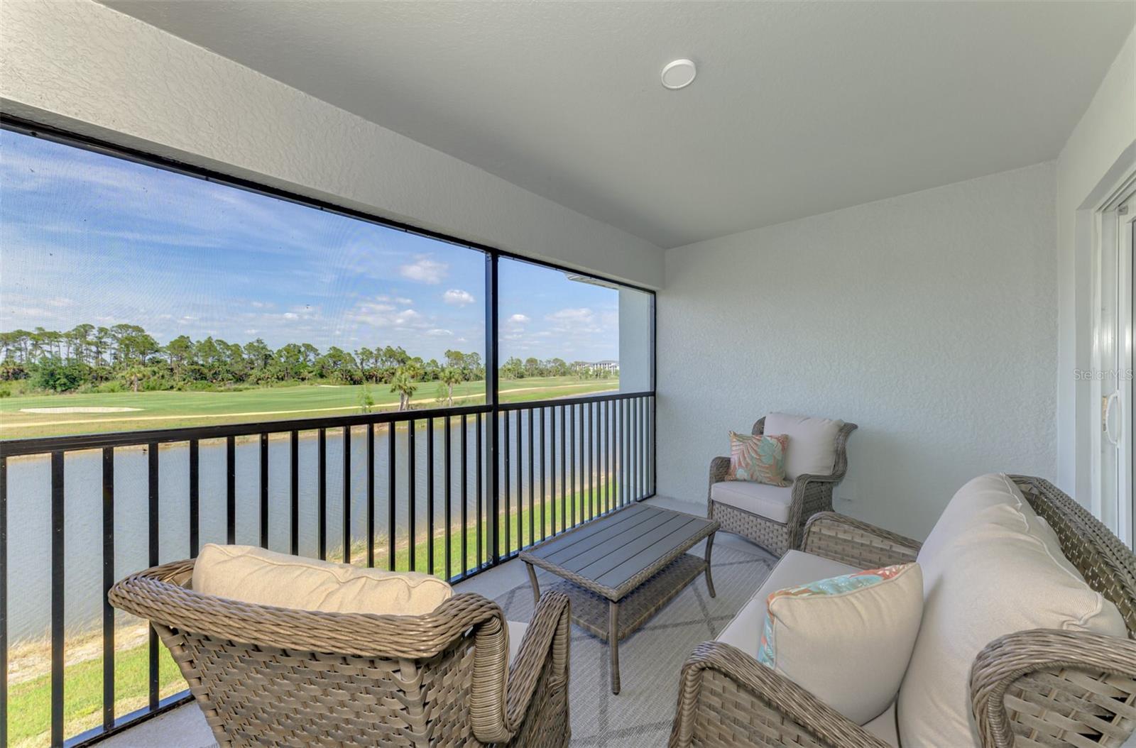 Image 49 of 100 For 12470 Wellen Golf Street 207
