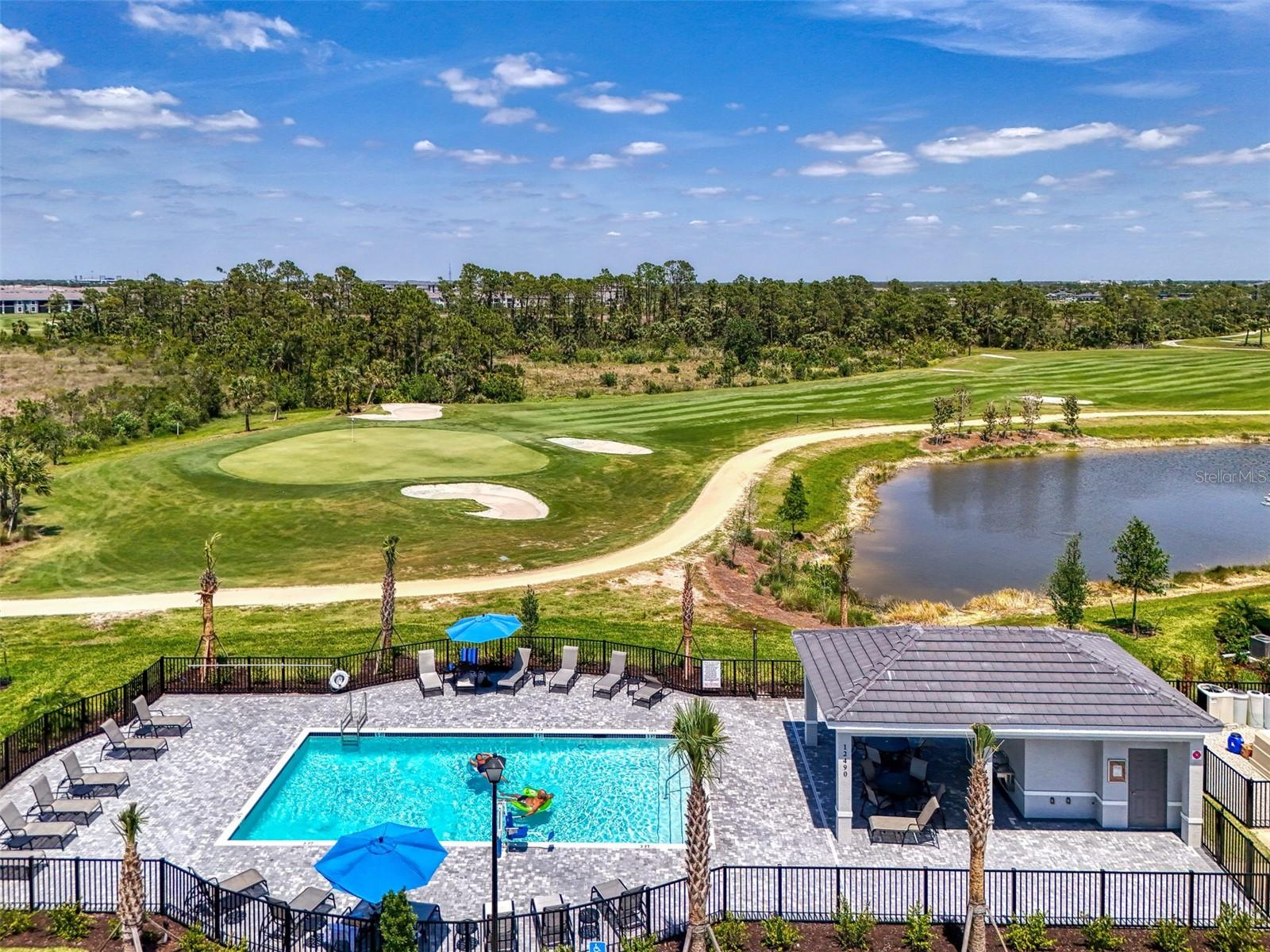 Image 68 of 100 For 12470 Wellen Golf Street 207