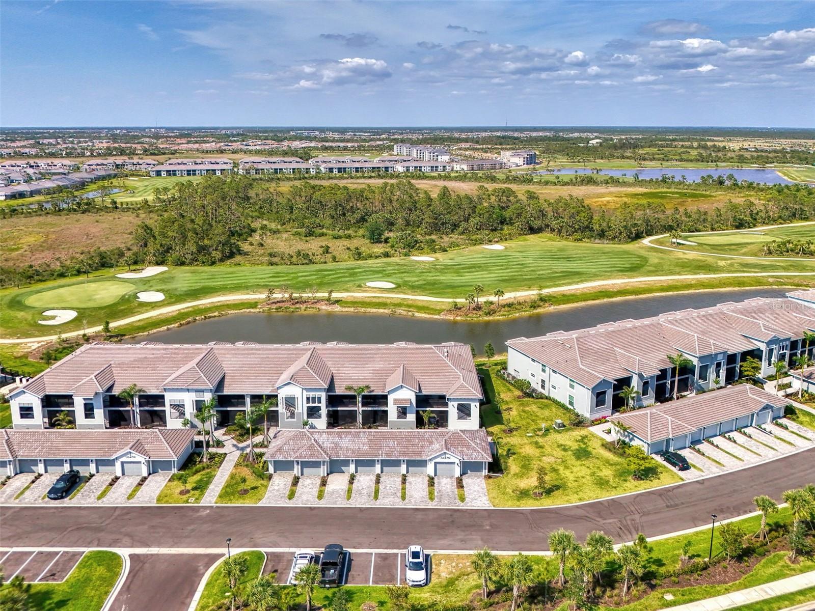 Image 7 of 100 For 12470 Wellen Golf Street 207