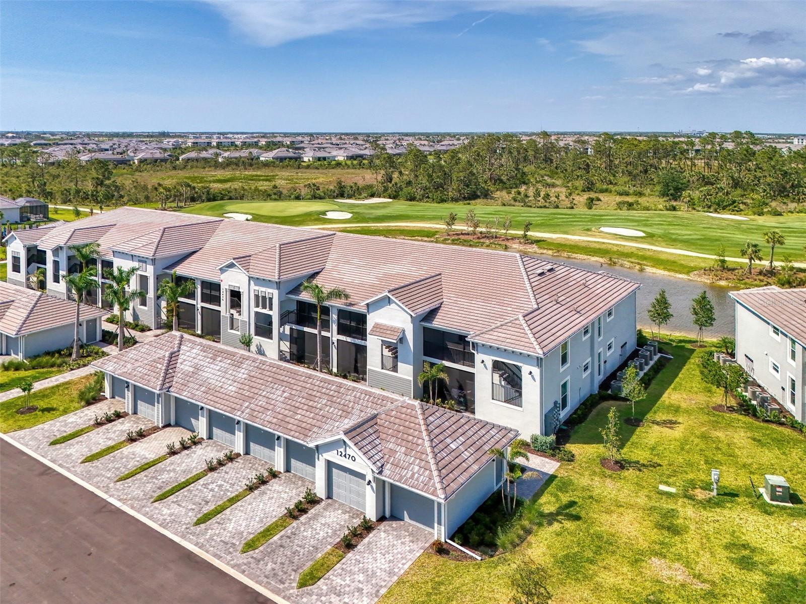 Image 8 of 100 For 12470 Wellen Golf Street 207