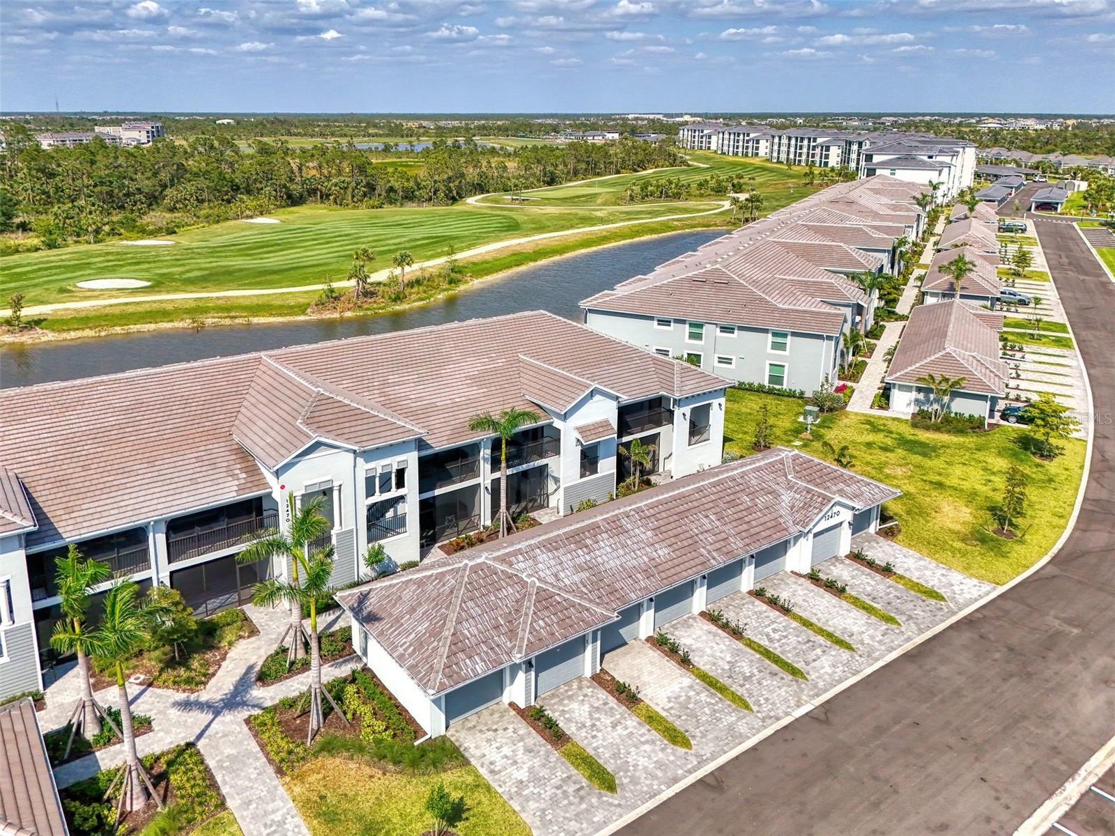 Image 9 of 100 For 12470 Wellen Golf Street 207