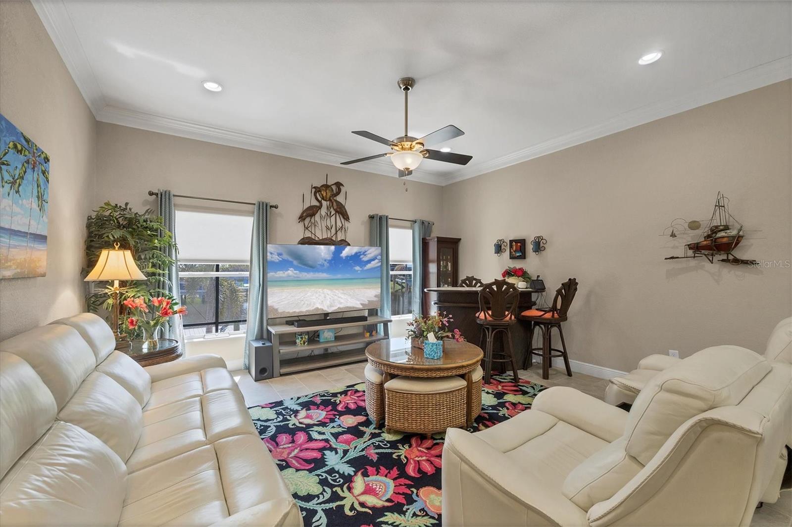 Image 16 of 55 For 9574 Arsipe Circle