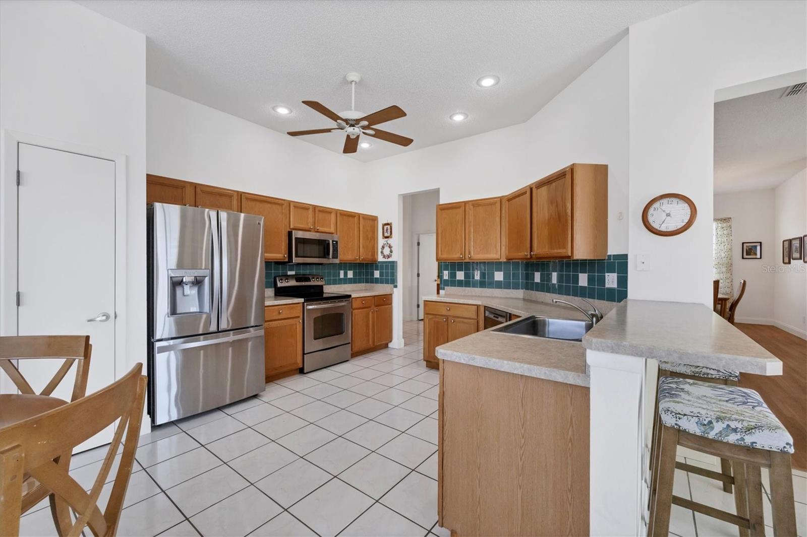 Image 10 of 41 For 4115 Hemingway Drive