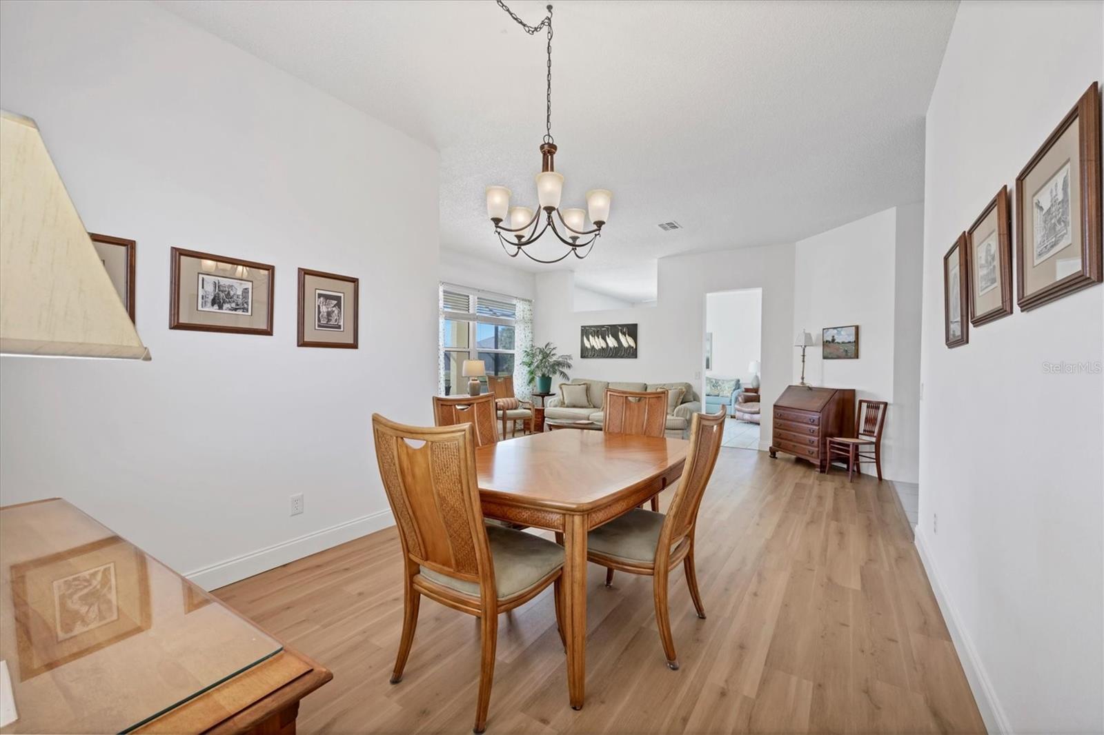 Image 9 of 41 For 4115 Hemingway Drive