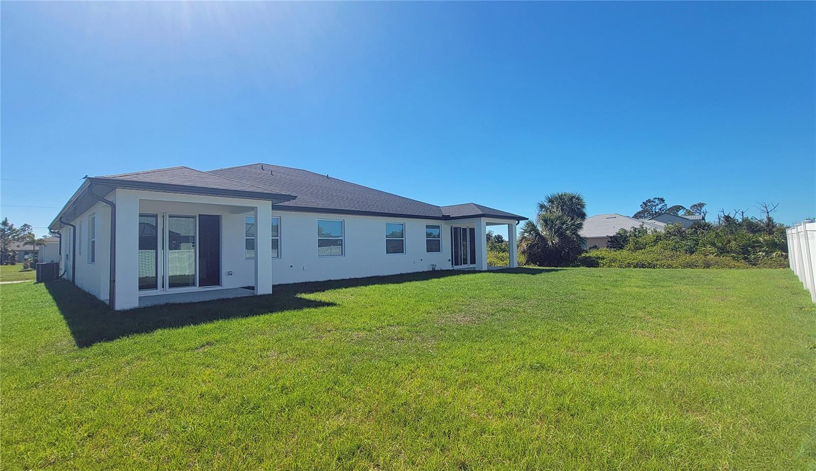 Image 12 of 13 For 8551 Agate Street