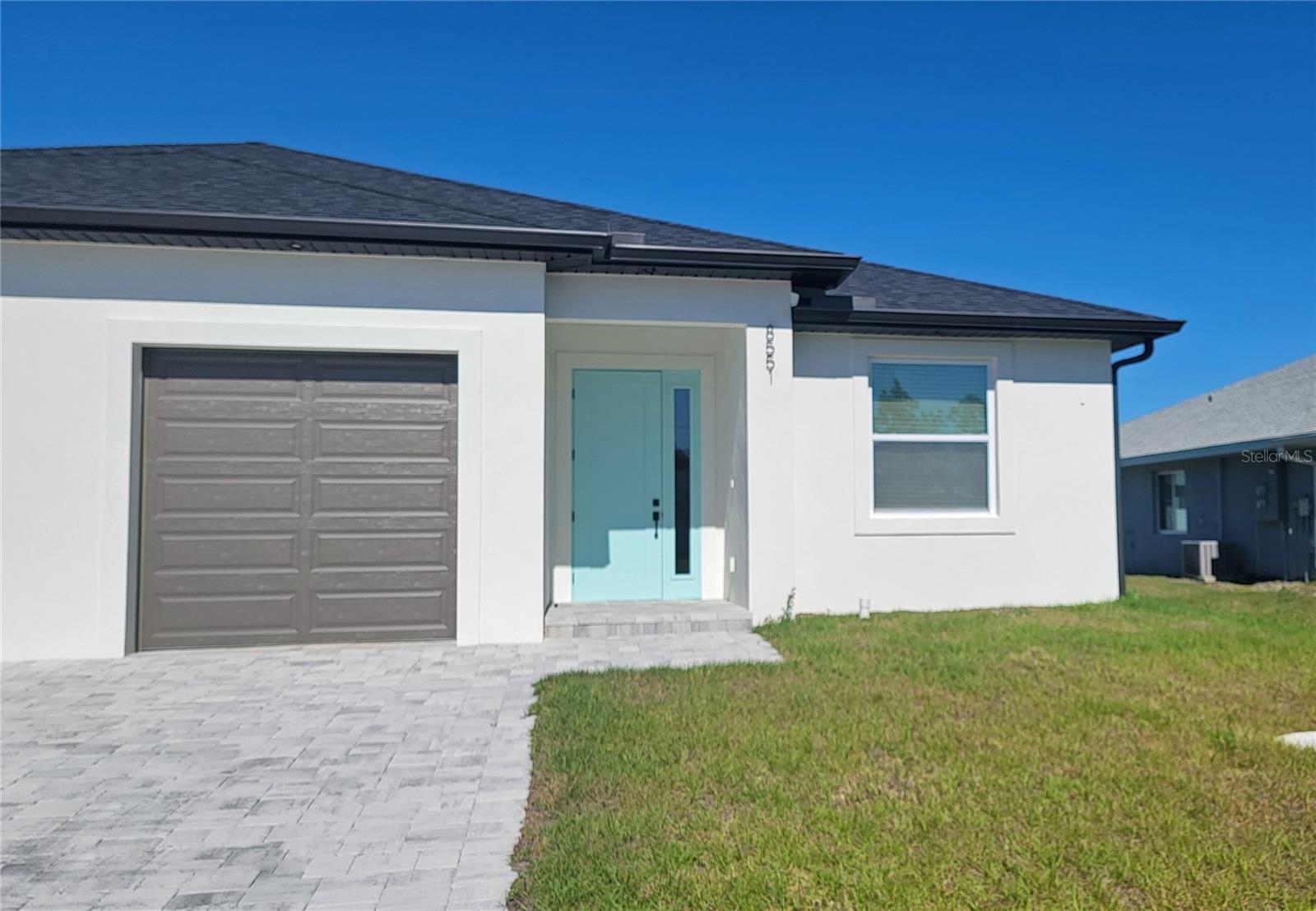 Image 2 of 13 For 8551 Agate Street